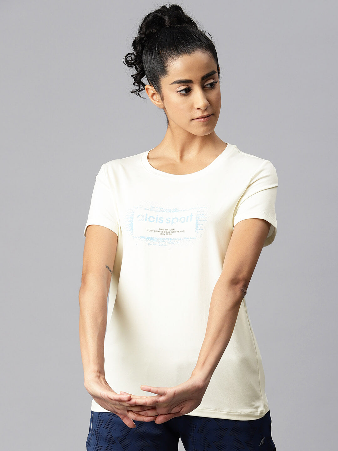 Alcis Women Typography Printed Dry Tech Slim Fit T-shirt