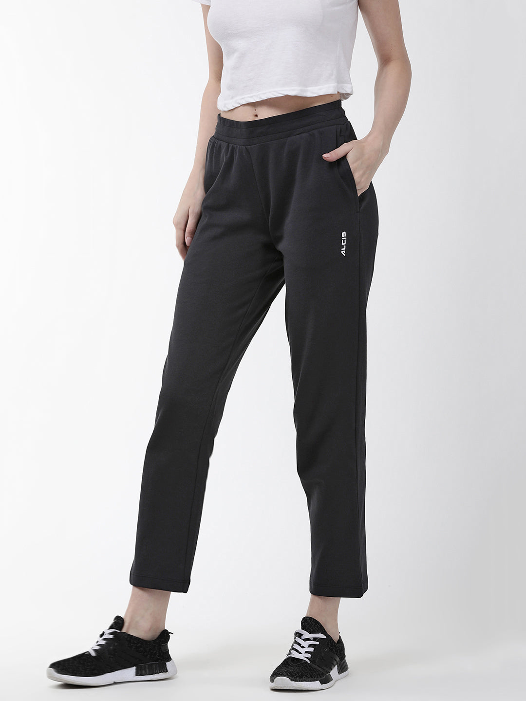 Alcis Women Black Solid Cropped Training Track Pants