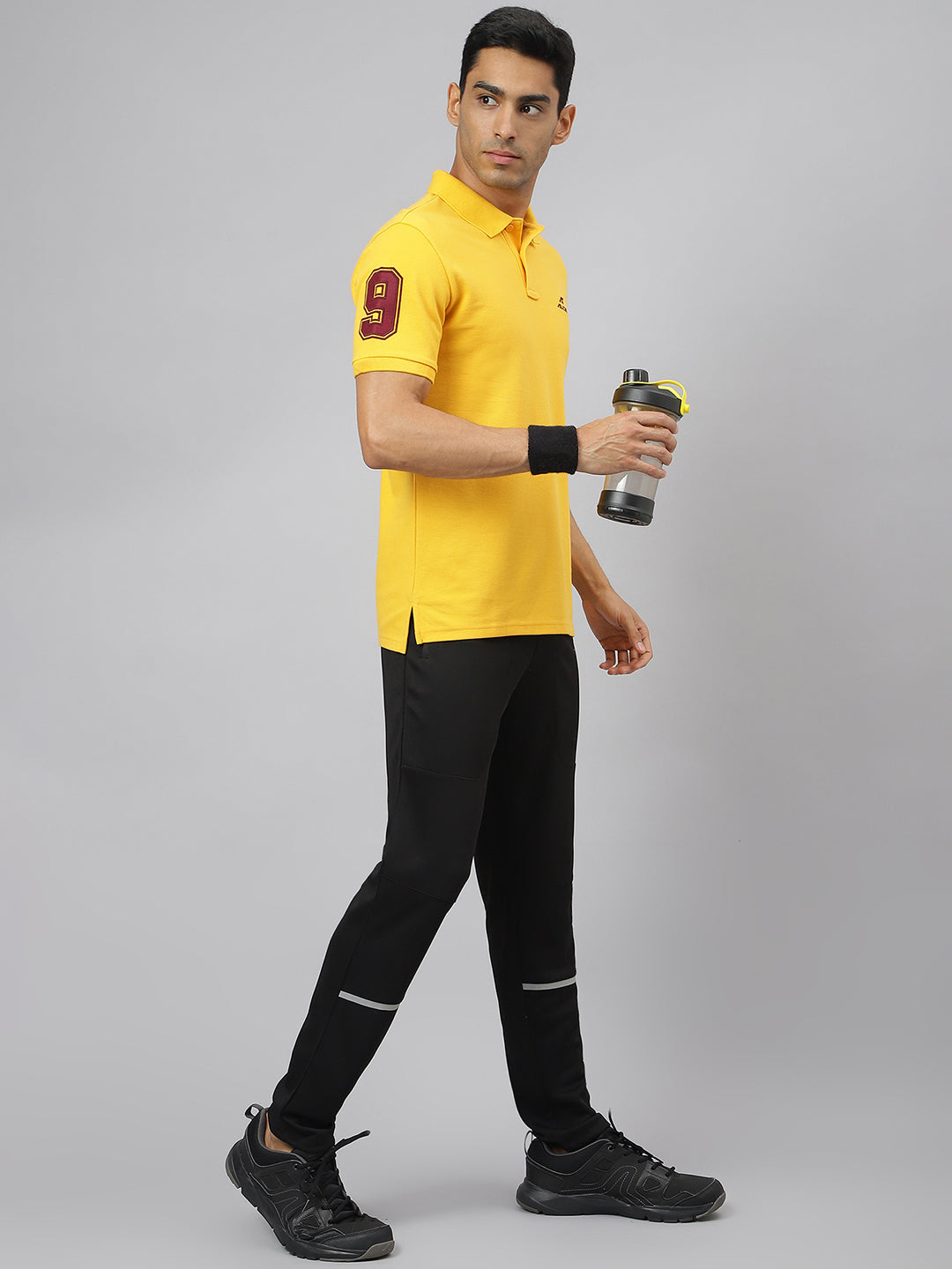 Alcis Men Banana Yellow Soft-Touch Regular-Fit Varsity Athleisure Polo T-Shirt