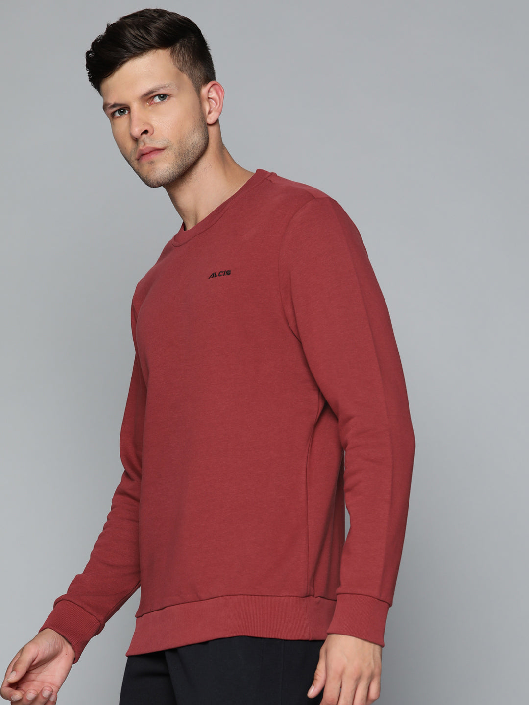 Alcis Men Maroon Solid Cotton Sweatshirt