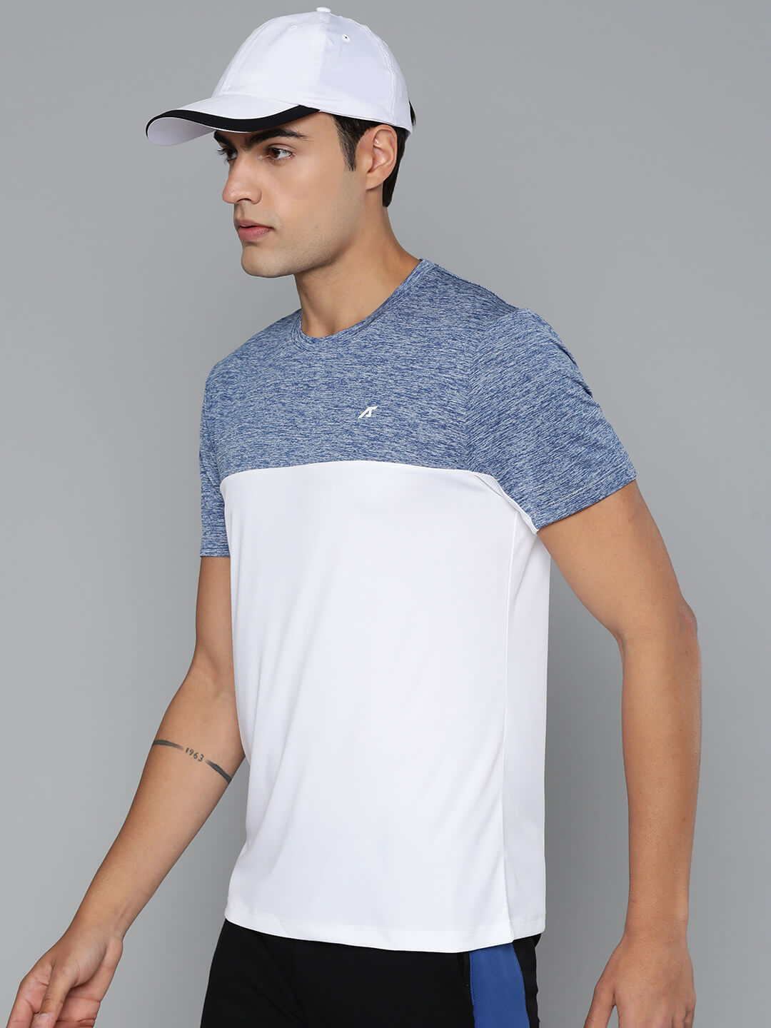 Alcis Men White Blue Colourblocked Dry Tech Slim Fit Sports T-shirt