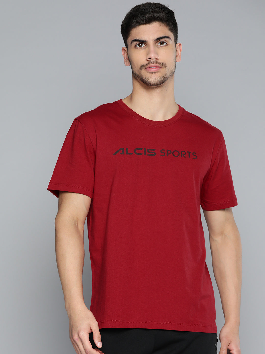 Alcis Men Typography Printed Slim Fit Sports T-shirt