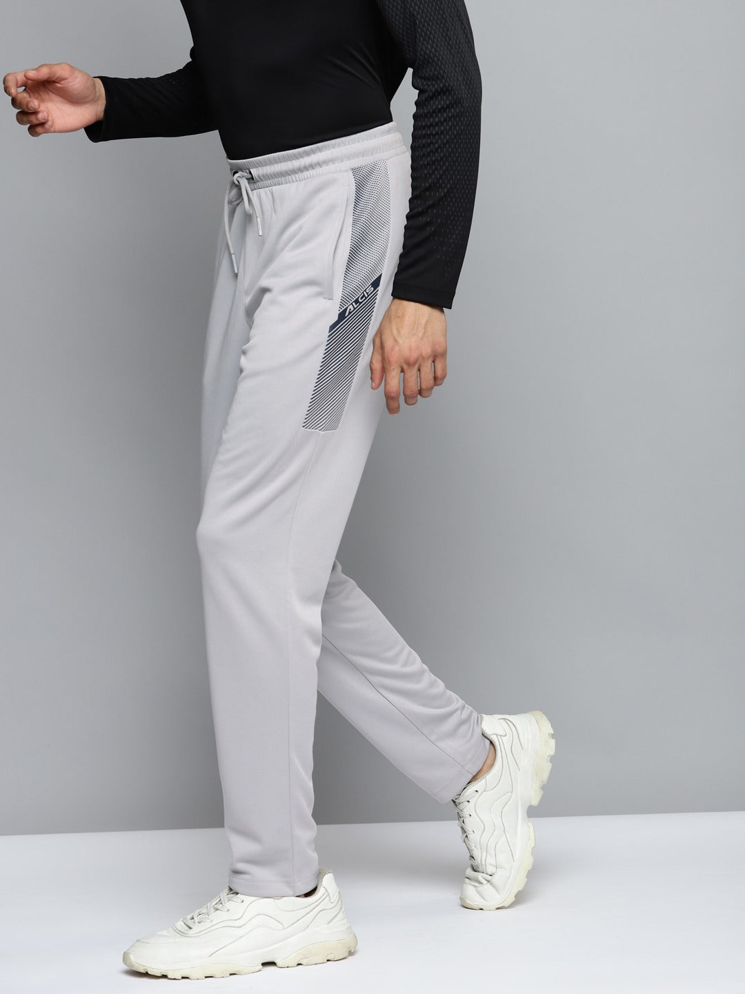 Alcis Men Grey Solid Slim Fit Mid-Rise Regular Track Pants