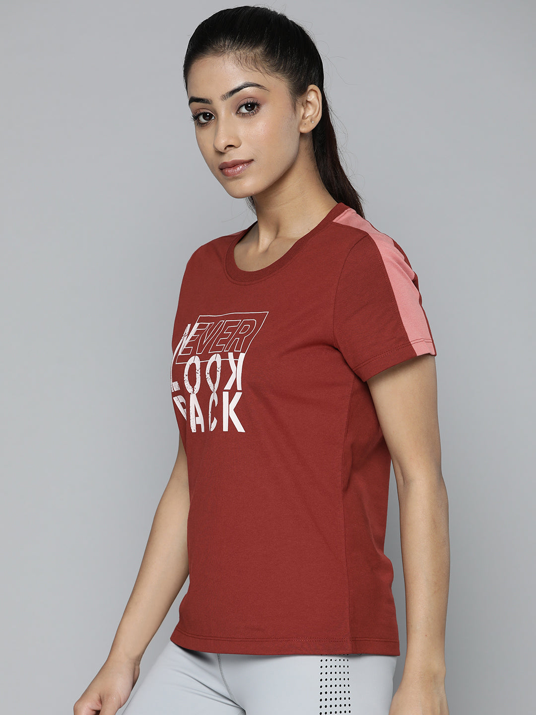 Women Rust Red & White Typography Printed Slim Fit Training or Gym T-shirt