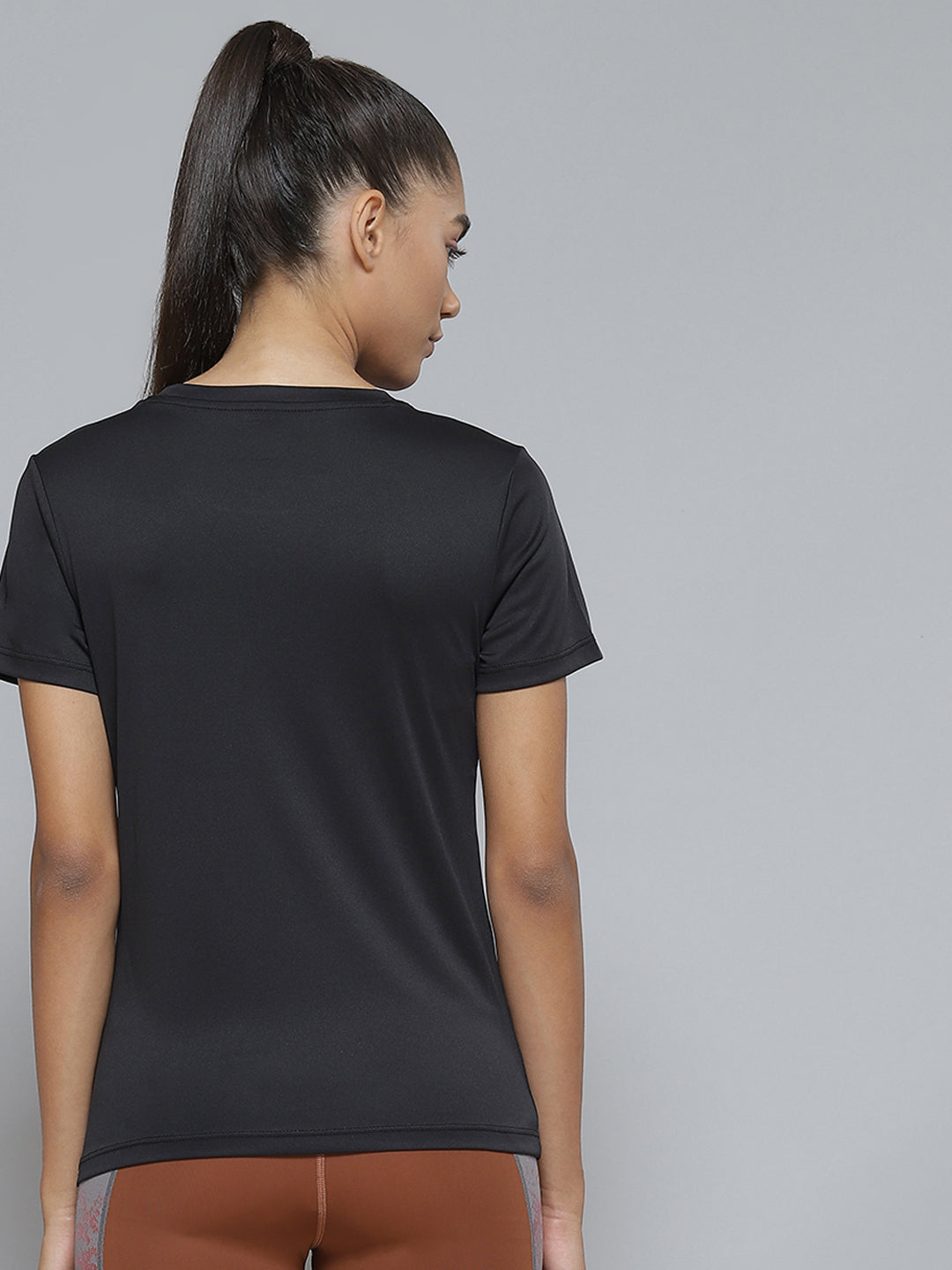 Alcis Women Black Typography Printed Slim Fit T-shirt