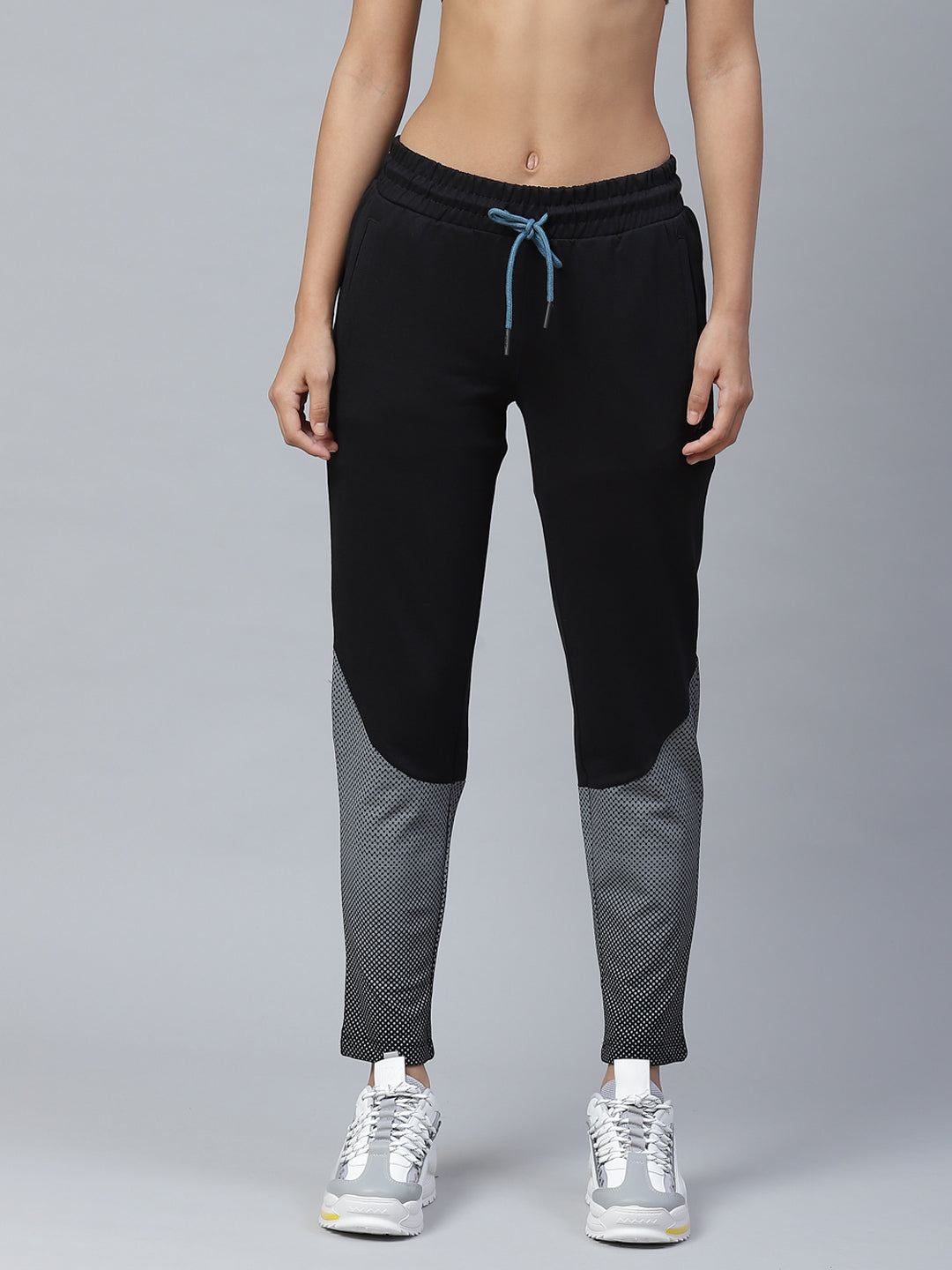 Alcis Women Black Grey Geometric Print Slim Fit Track Pants
