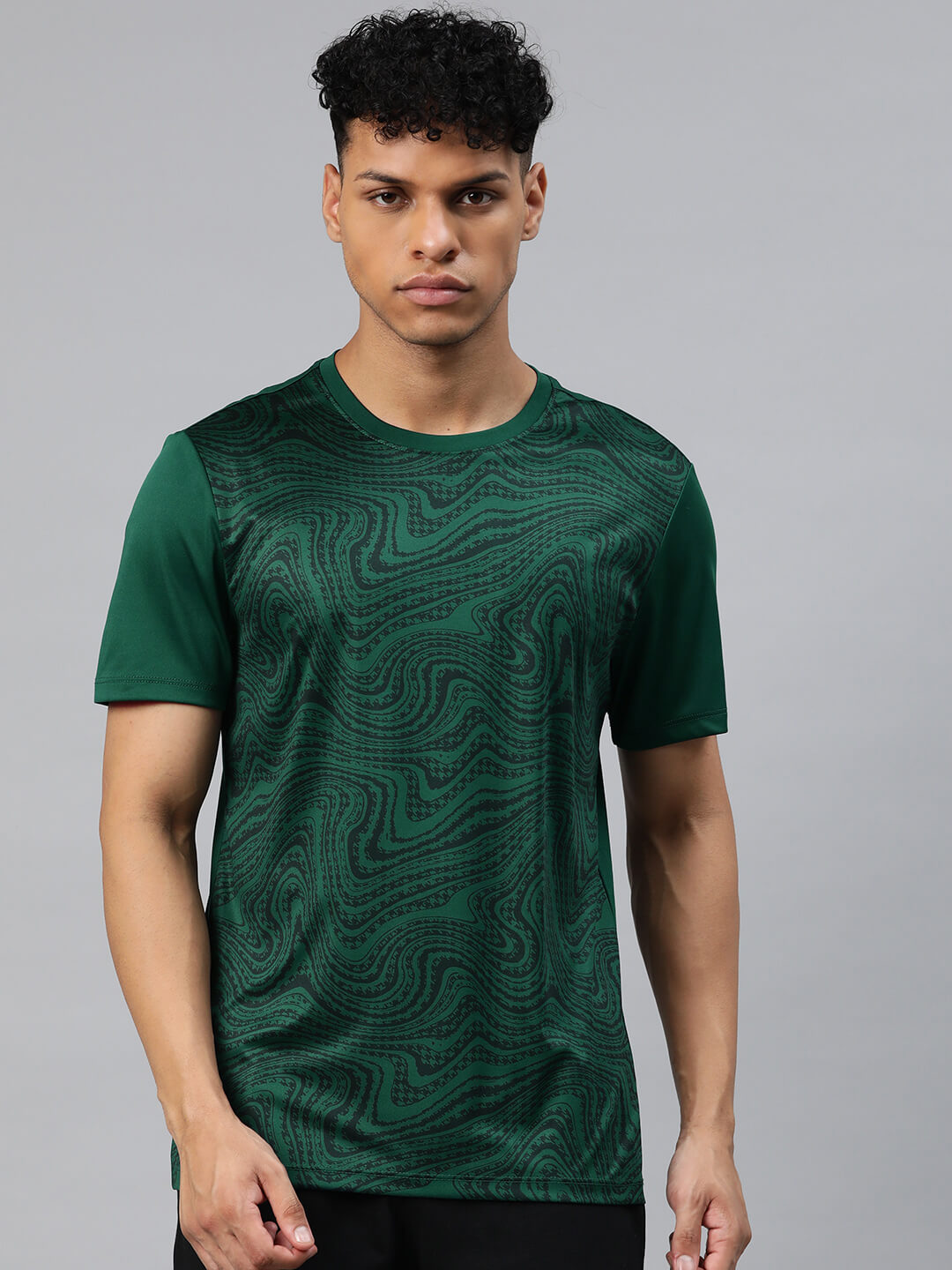 Alcis Men Green Printed Dry Tech Slim Fit T-shirt