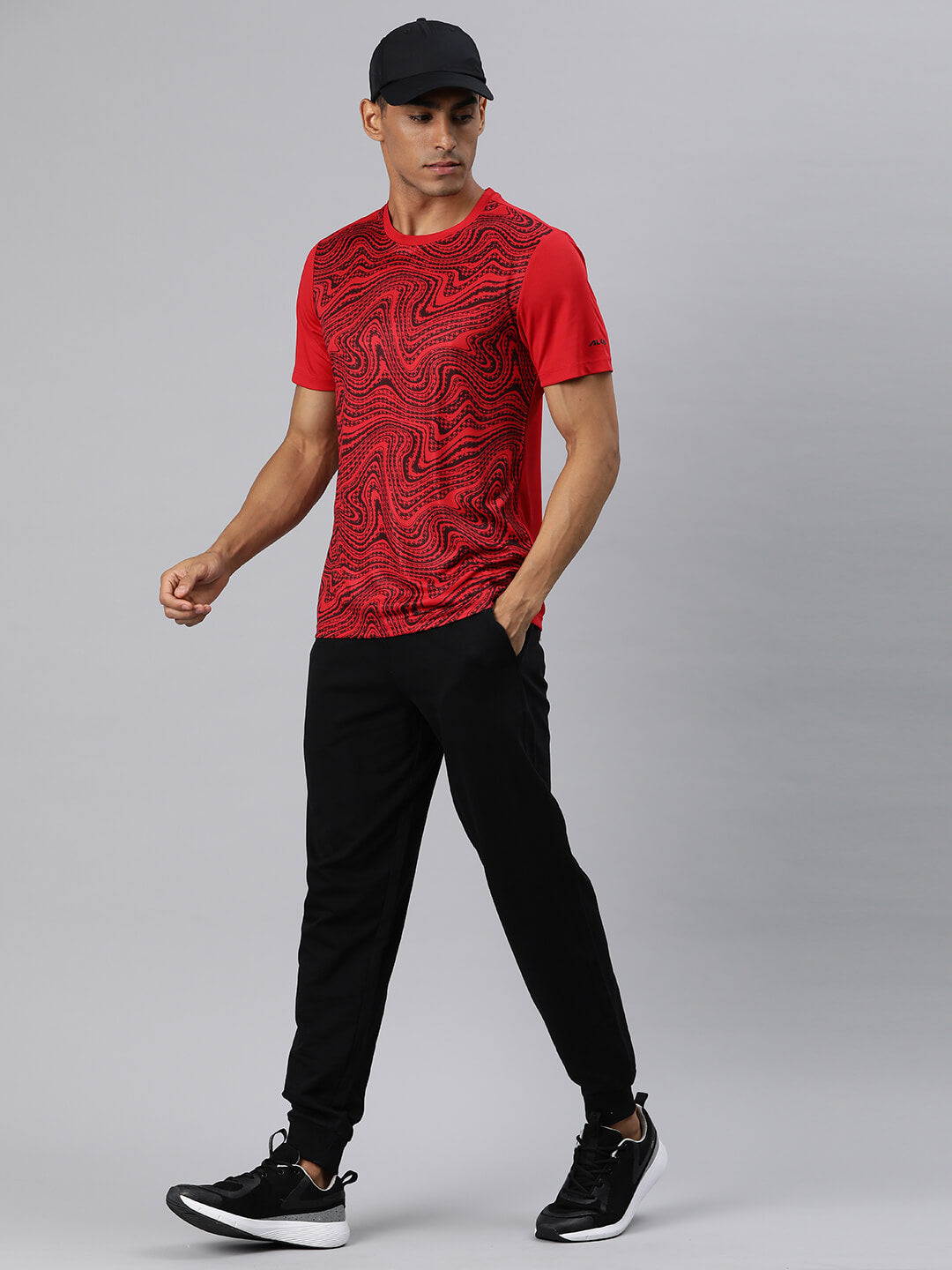 Alcis Men Red Printed Dry Tech Slim Fit T-shirt