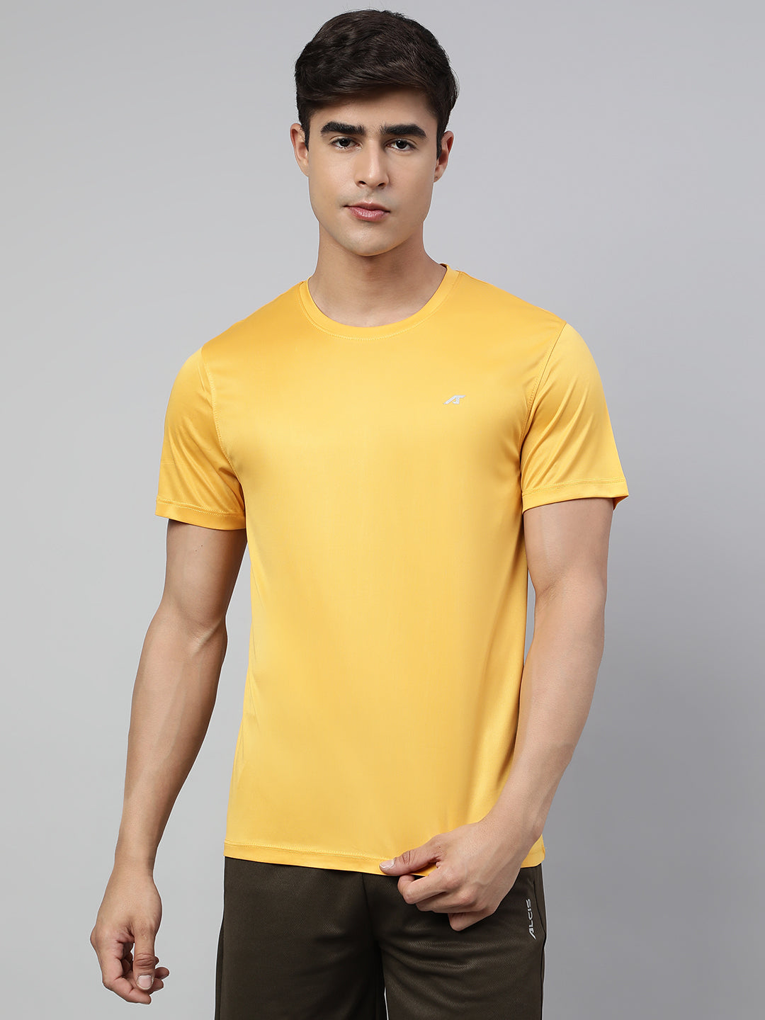 Alcis Men's Citrus Anti-Static Soft-Touch Slim-Fit Sports for All Round Neck Wonder T-Shirt