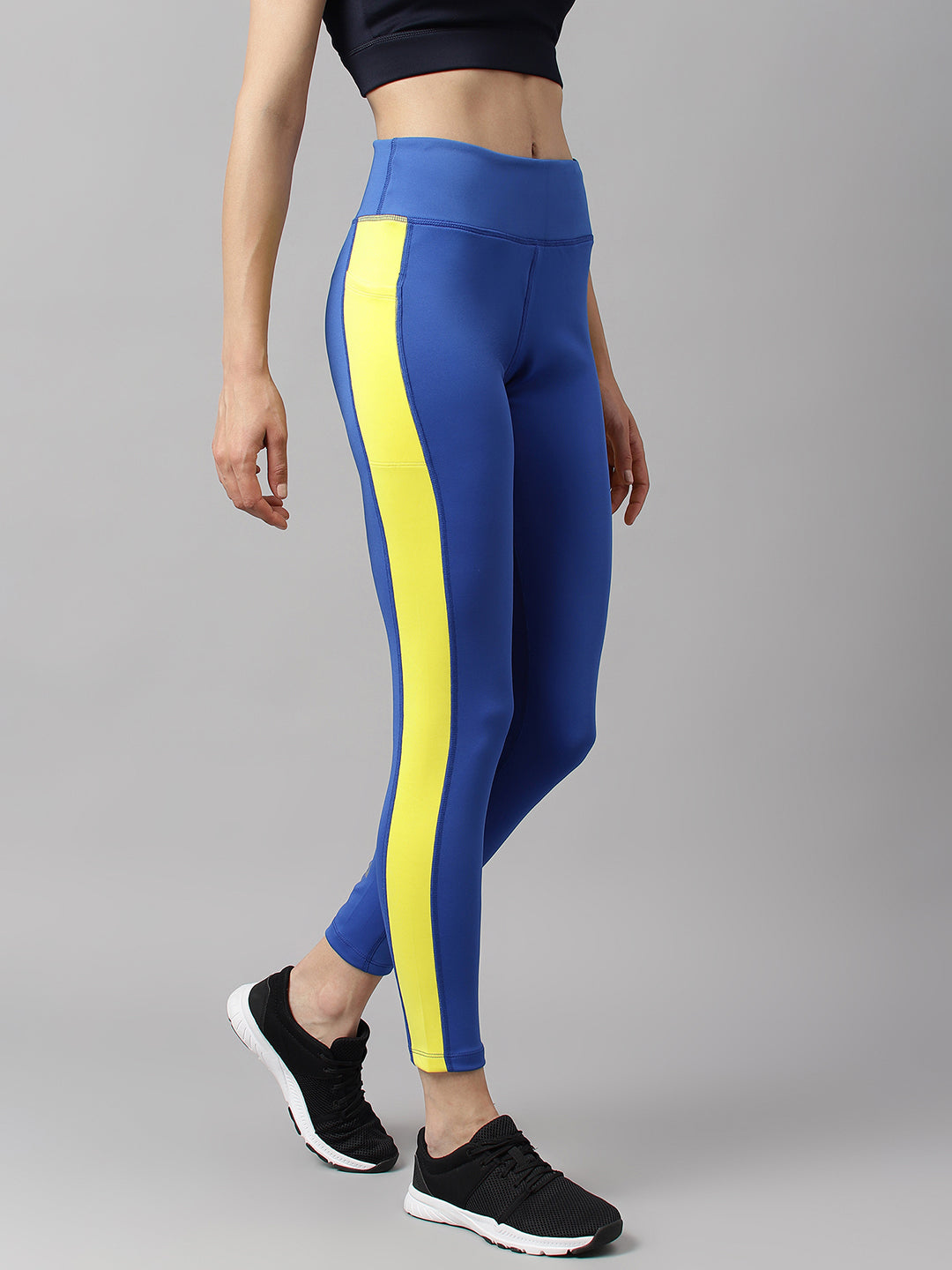 Alcis Women Printed Cobalt Blue Colour Blocked Anti-Static Slim-Fit Full-Length Sports Tights