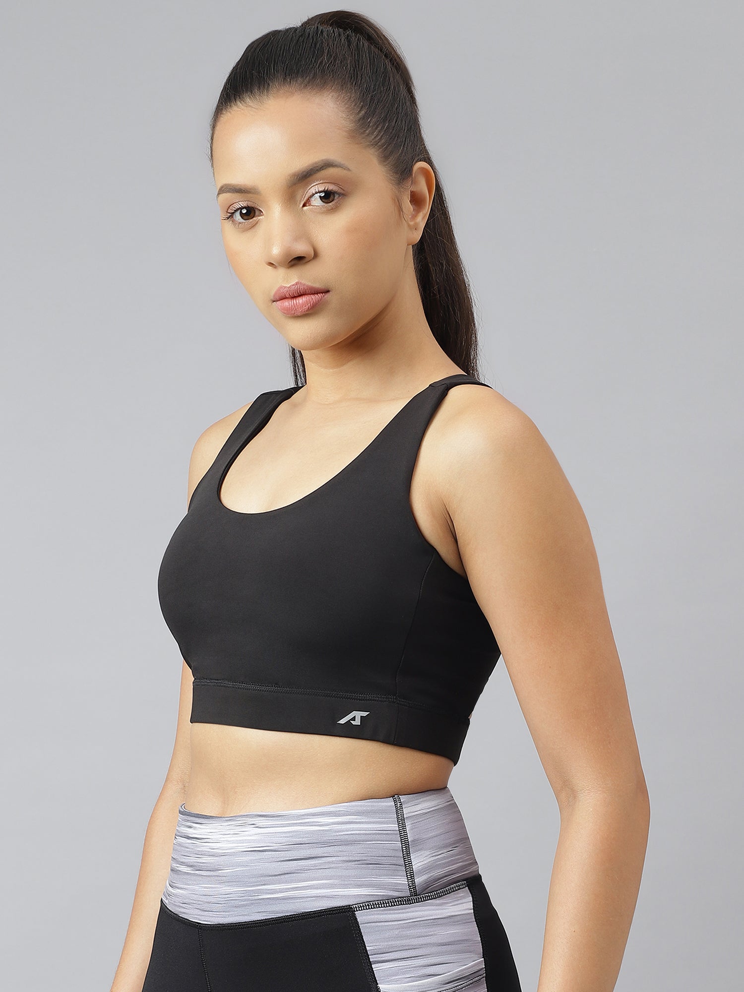 Alcis Women Black Anti-Static Slim-Fit Sports Training Bra Top