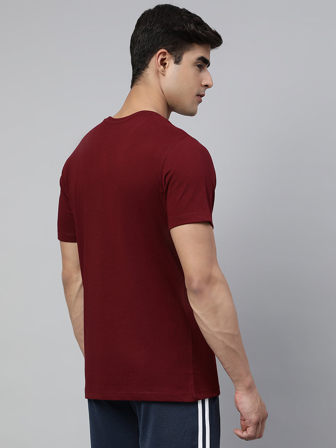 Alcis Men's Raisin Soft-Touch Regular-Fit Athleisure T-Shirt