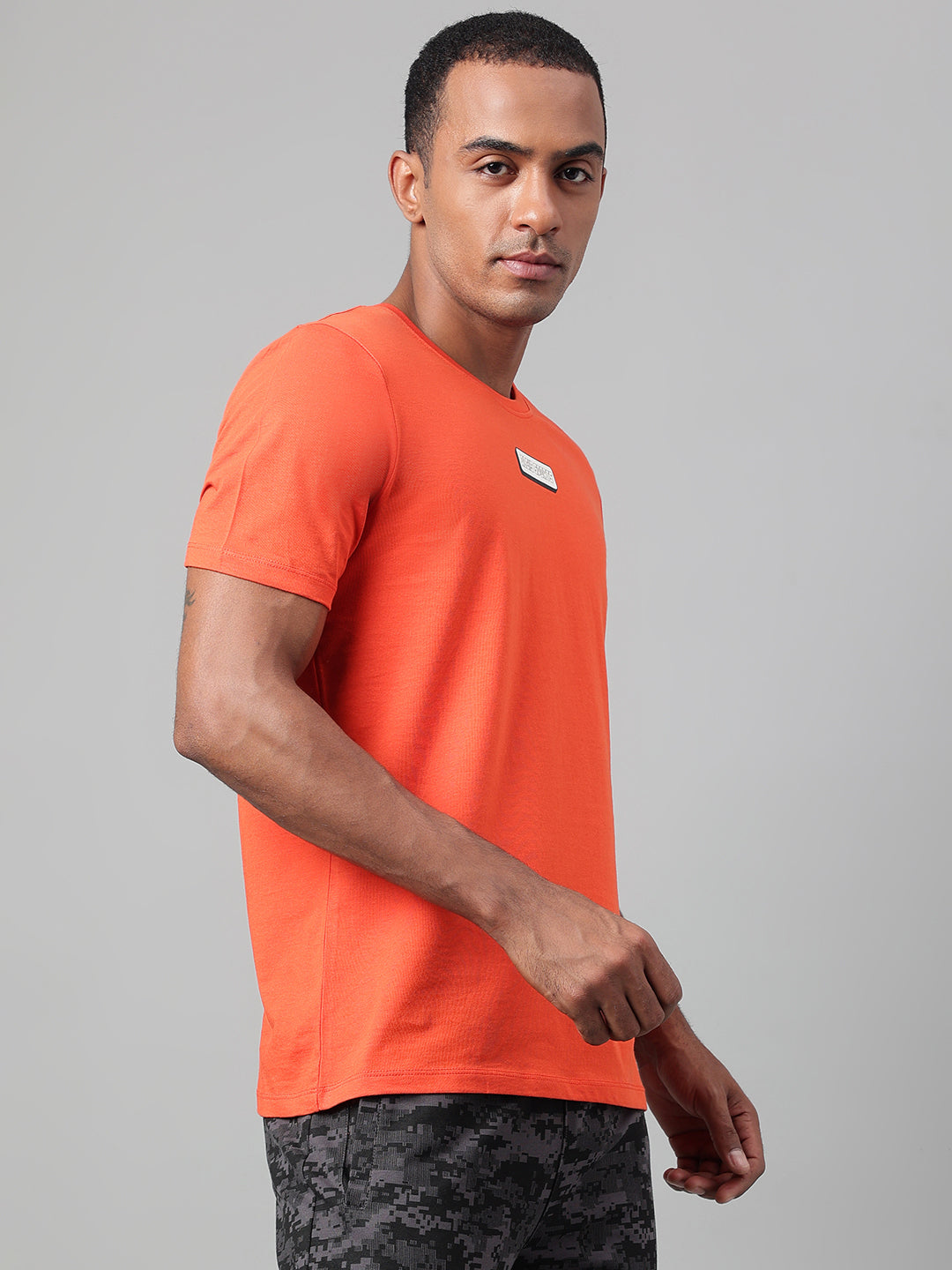 Alcis Men's Printed Orange Soft-Touch Regular-Fit Athleisure T-Shirt