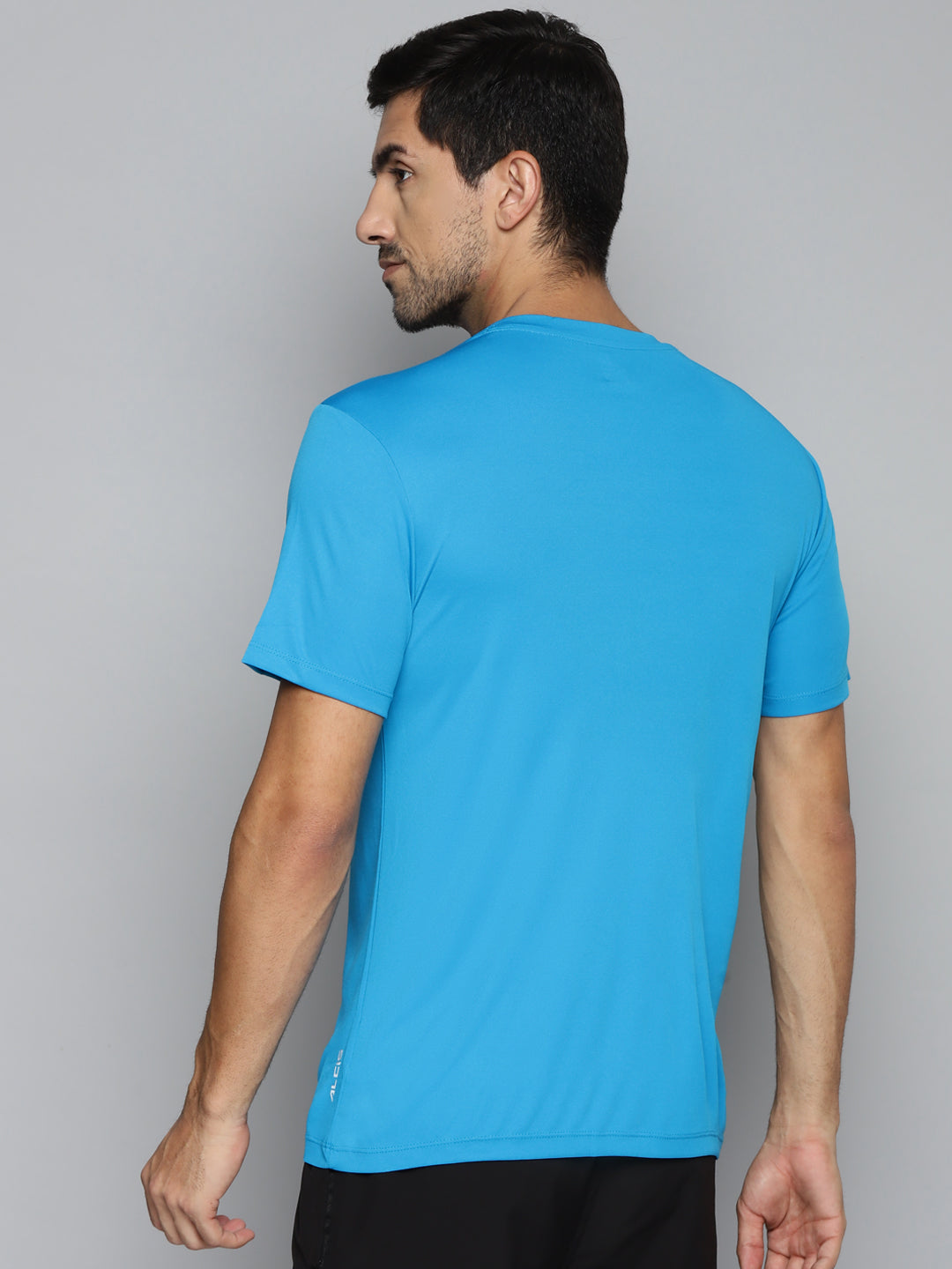 ALCIS Men Blue Printed Slim Fit Running T-shirt