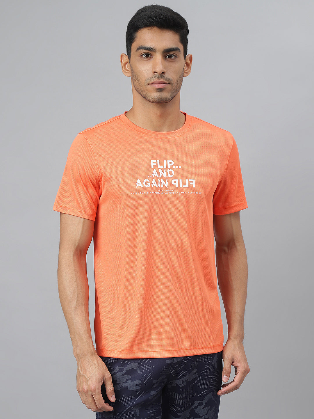 Alcis Men Printed Orange Anti-Static Slim-Fit Round Neck Training T-Shirt