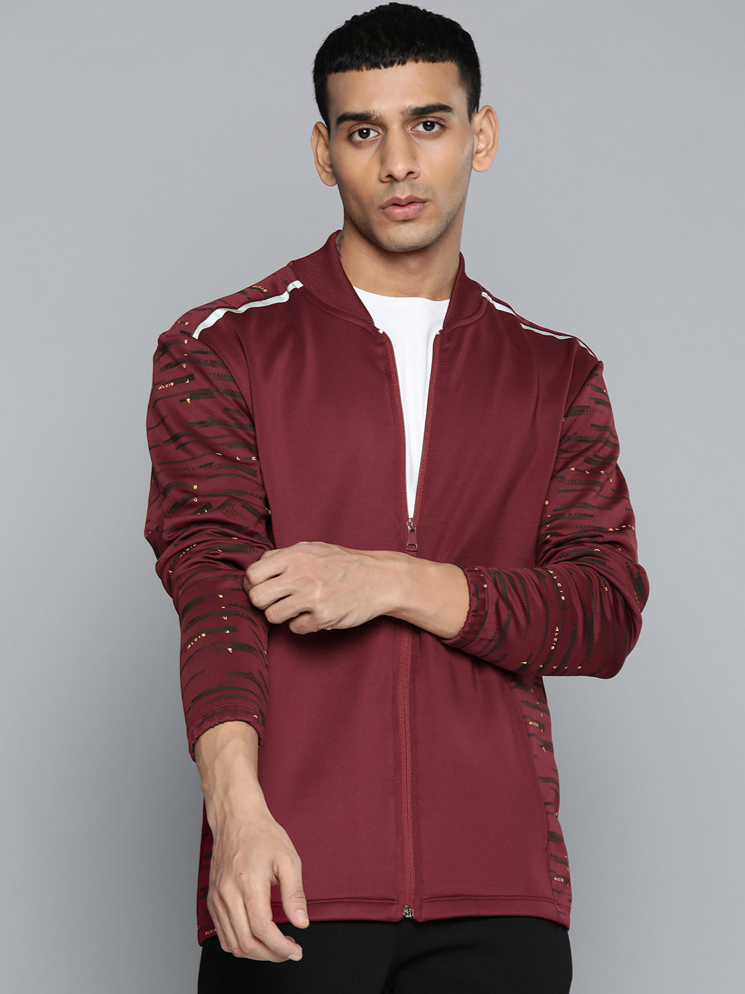 Alcis Men Red Solid Sporty Jacket