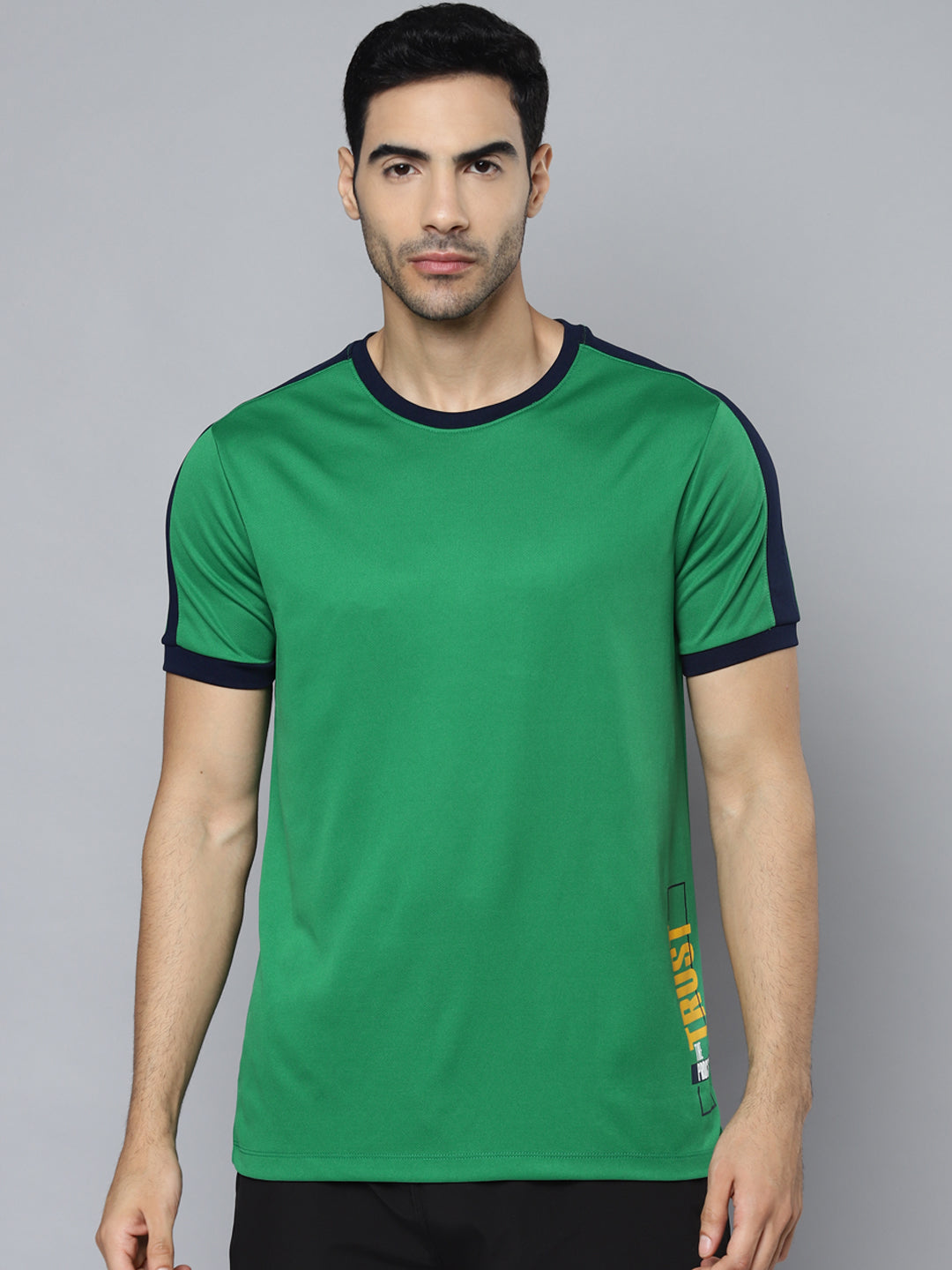 Alcis Men Green Printed Slim Fit T-shirt