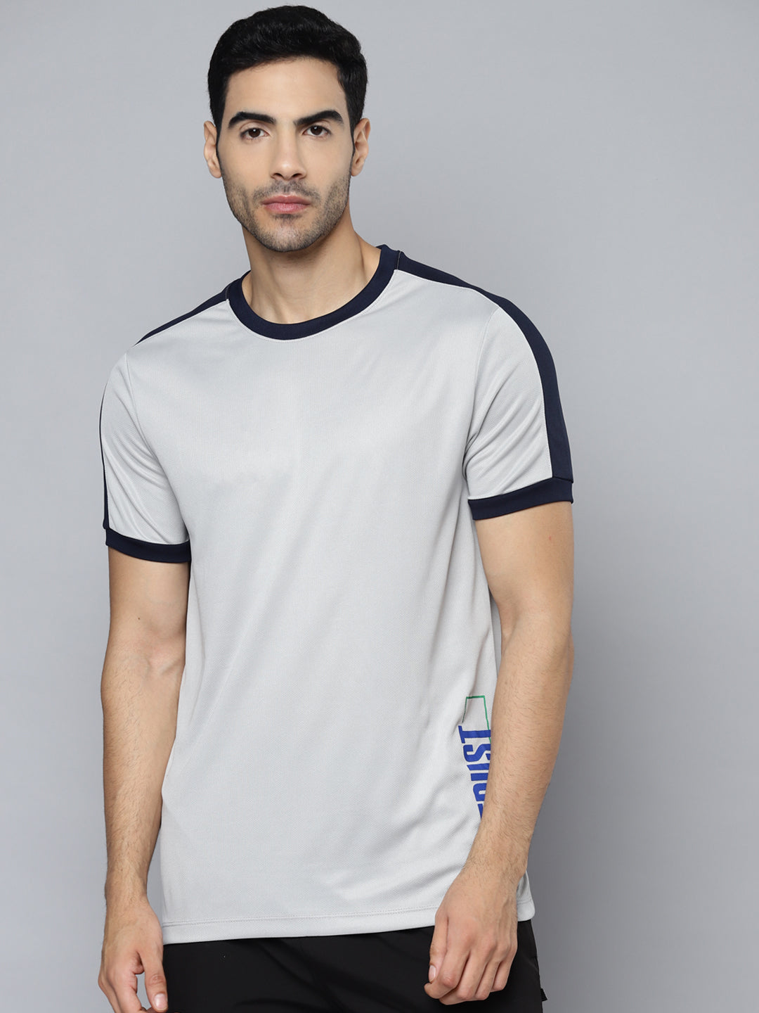 Alcis Men Grey Printed Slim Fit T-shirt