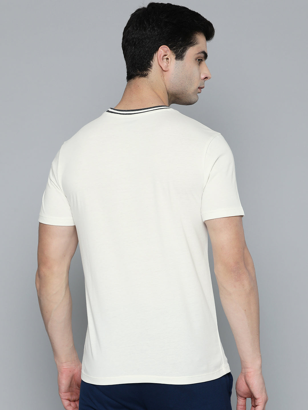 Alcis Men White Brand Logo T-shirt