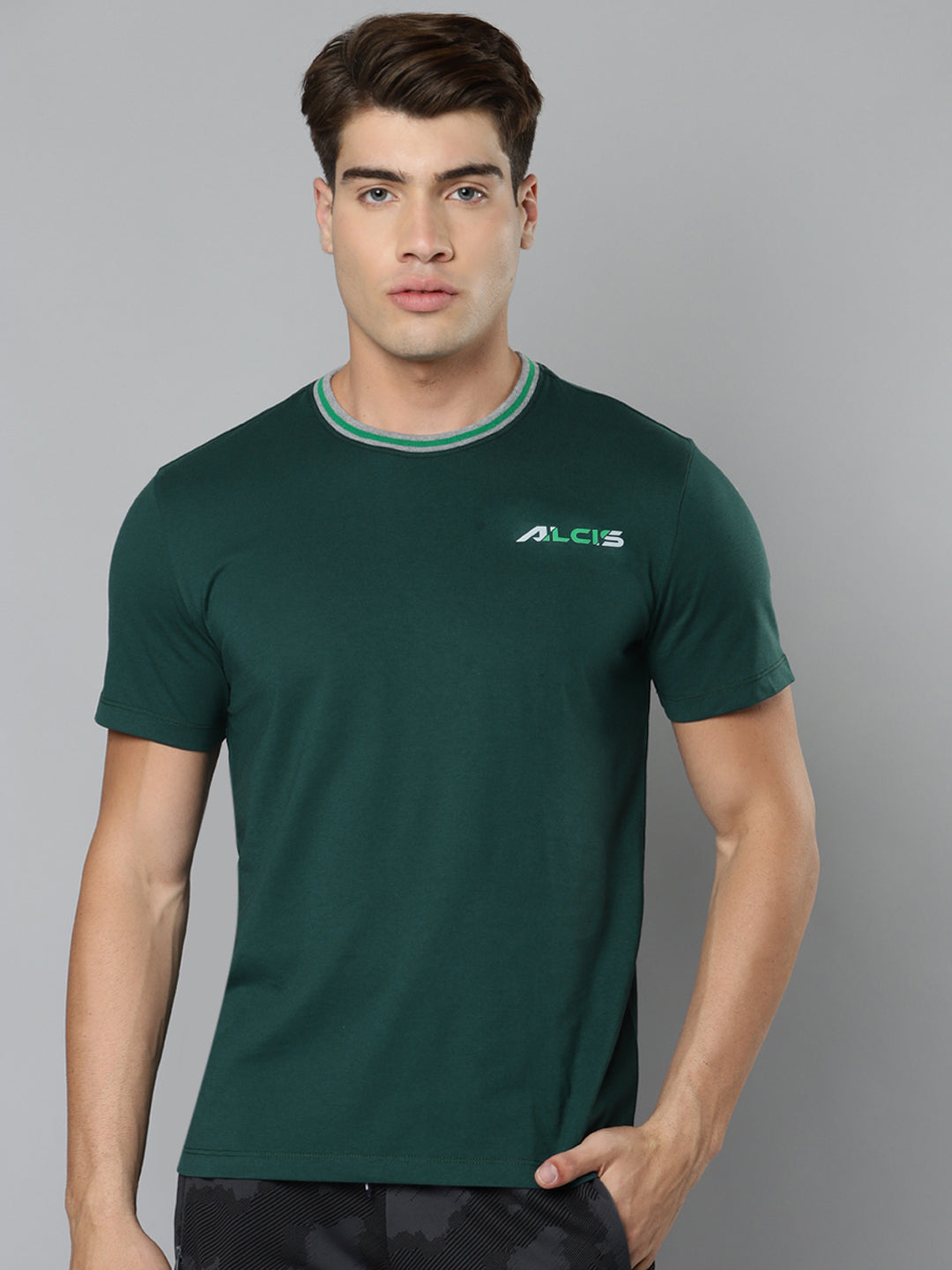 Alcis Men Green Slim Fit Running T-shirt