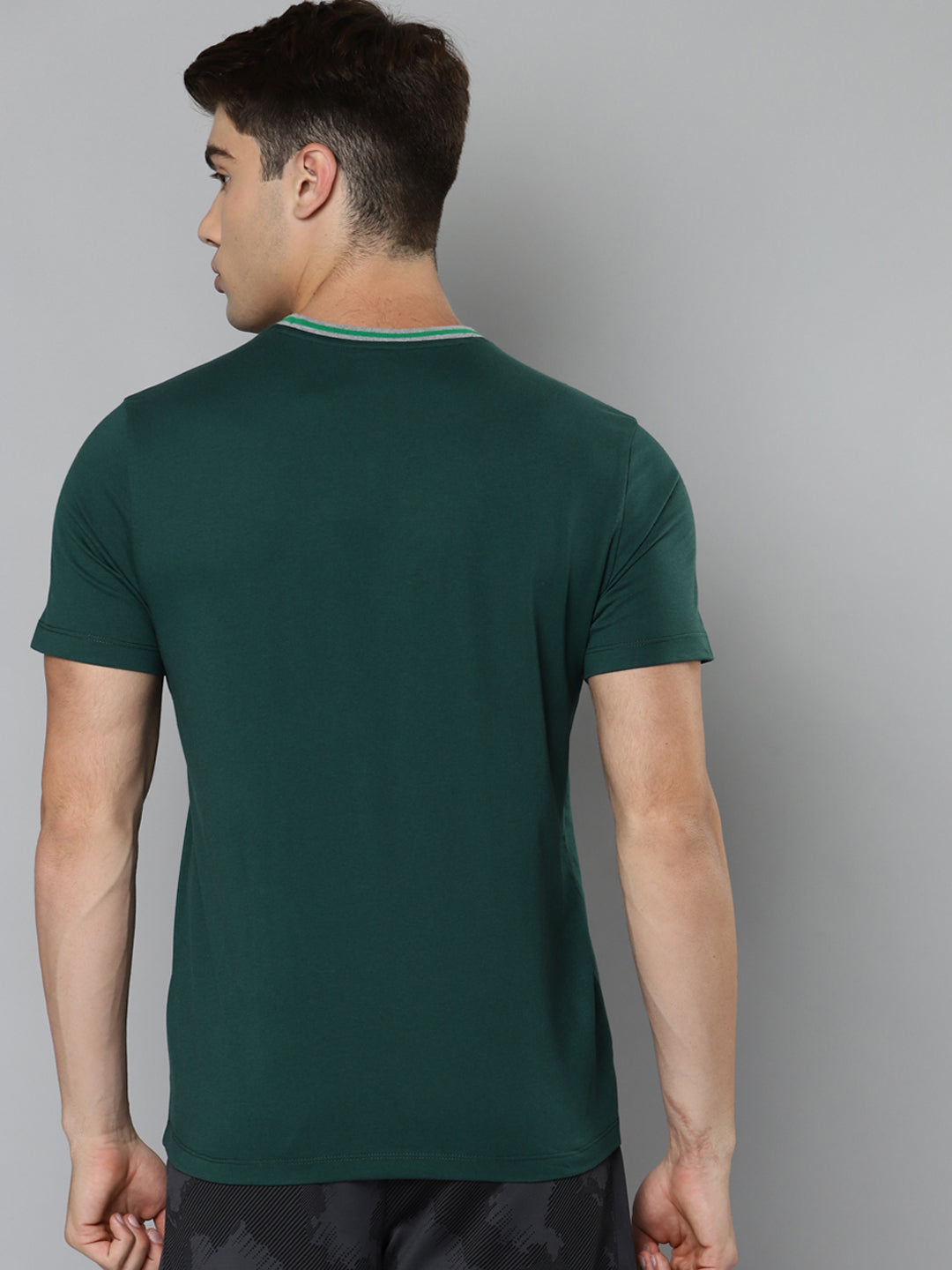 Alcis Men Green Slim Fit Running T-shirt