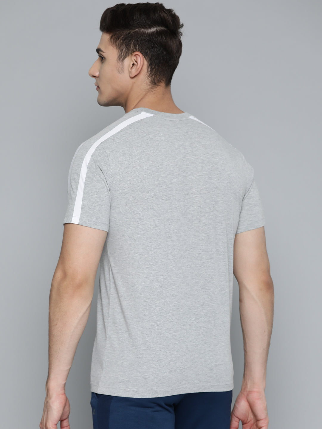 Alcis Men Grey Melange Pocket Detailing T-shirt