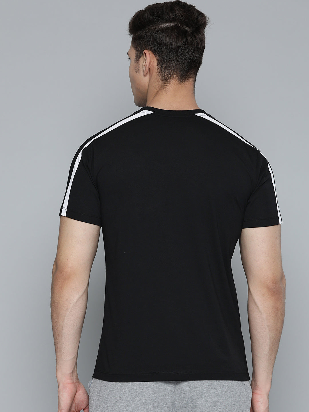 Alcis Men Black Pocket Detailing T-shirt