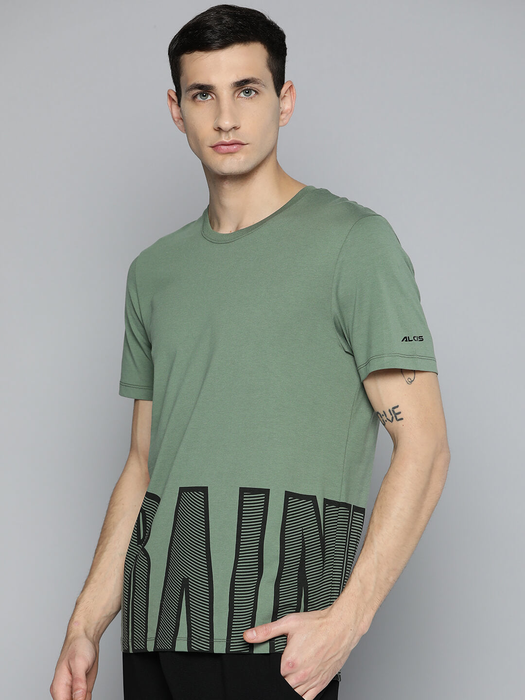 Alcis Men Green Black Typography Printed Dry Tech Slim Fit Sports T-shirt