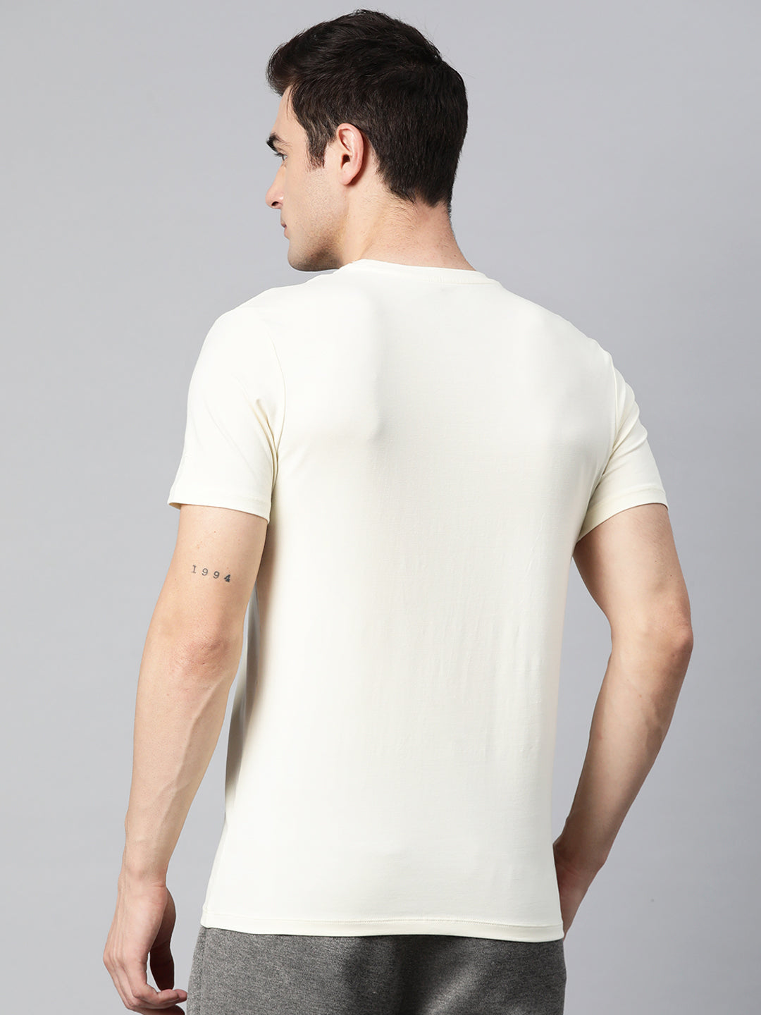 Alcis Men Solid Stretchex Slim Fit T-shirt
