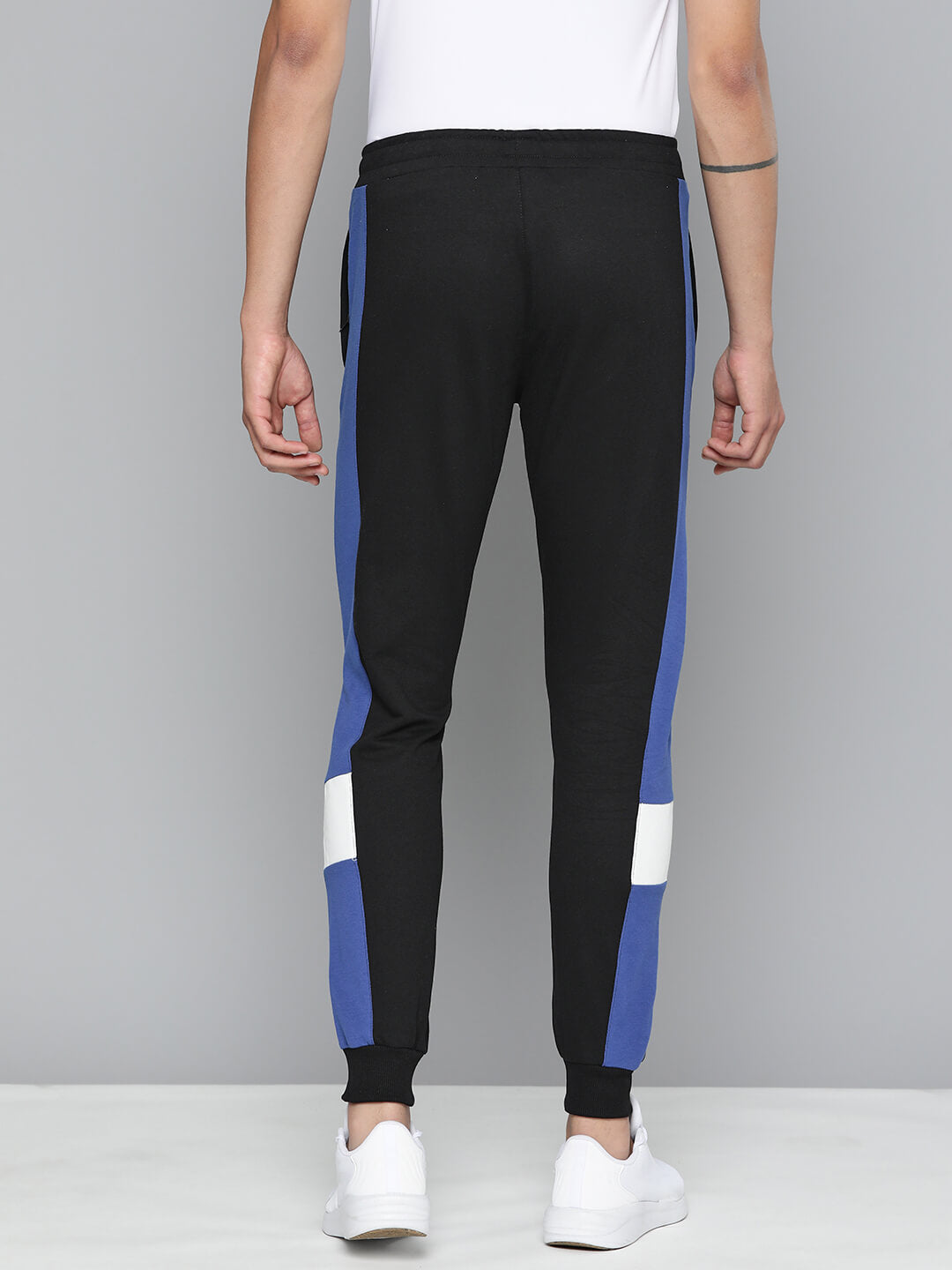 Male Polyester Red Men Sports Track Pant, Solid at Rs 350/piece in  Bengaluru | ID: 2852563362330