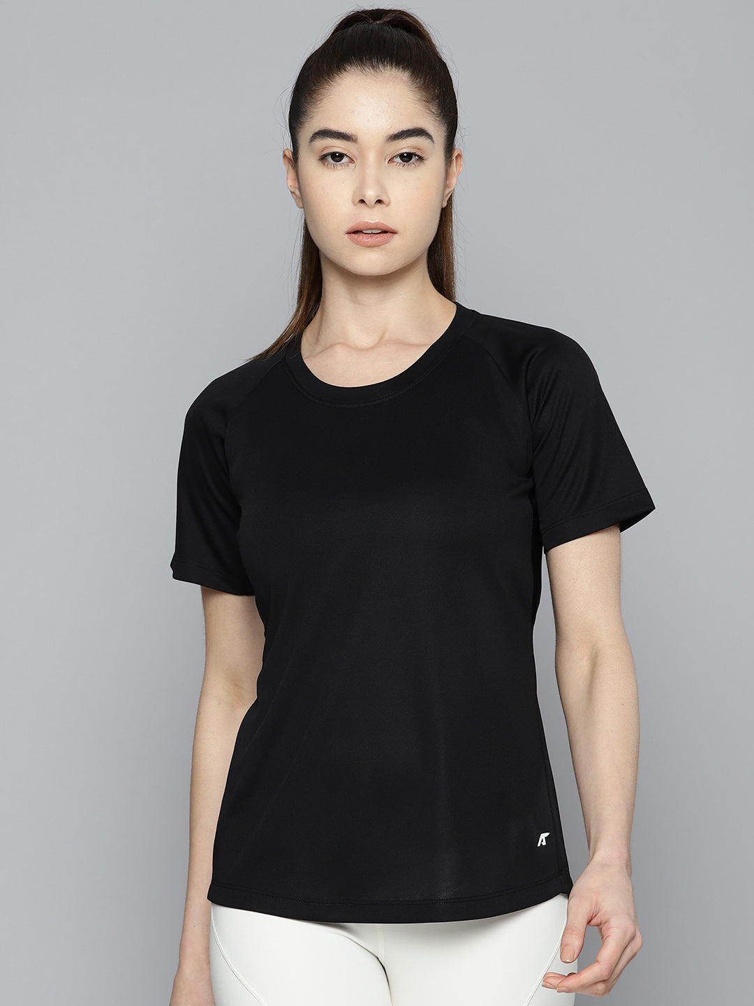 Alcis Women Solid Slim Fit T-shirt