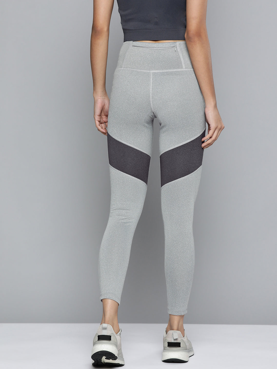 Alcis Women Grey Colourblocked Cropped Sport Tights