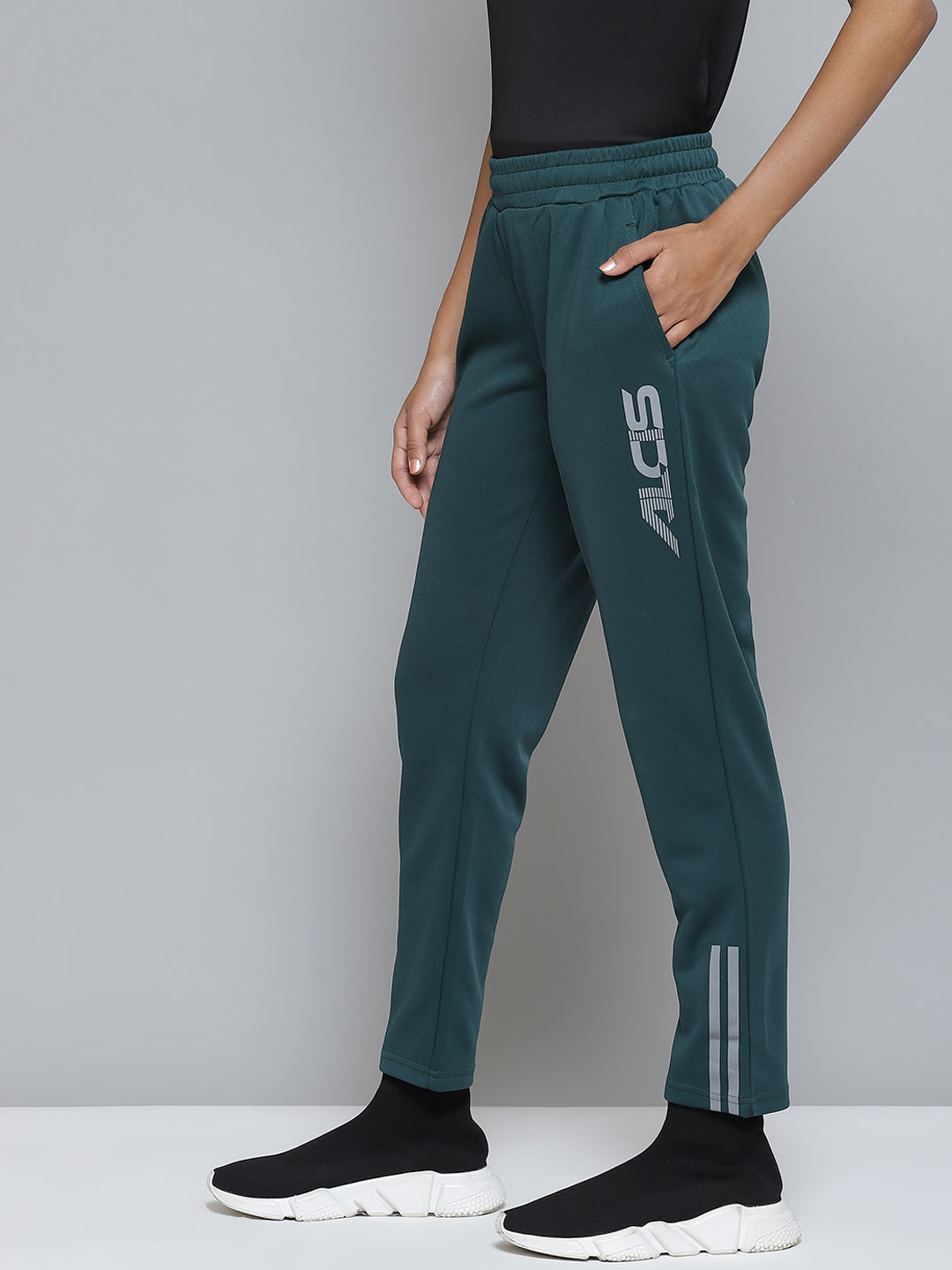 Alcis Women Teal Green Solid Track Pants