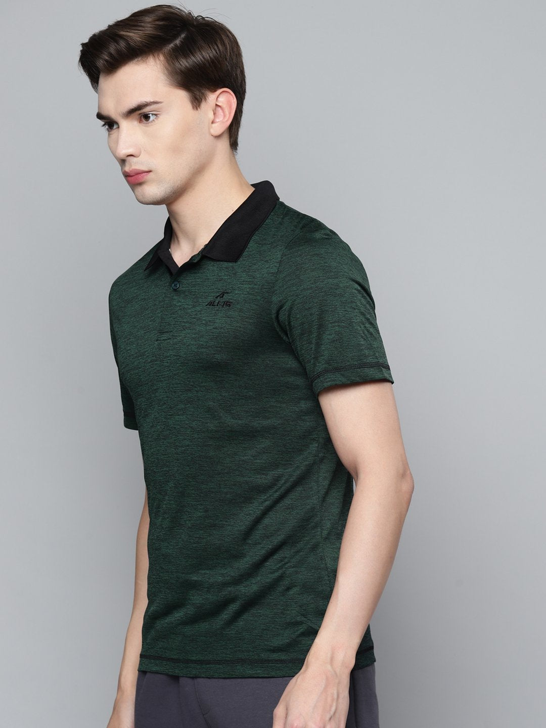 Alcis Men Green Slim Fit Polo Collar T-shirt