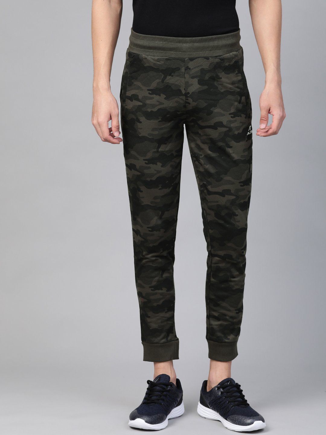 Alcis Men Olive Green Straight Fit Camouflage Printed Joggers