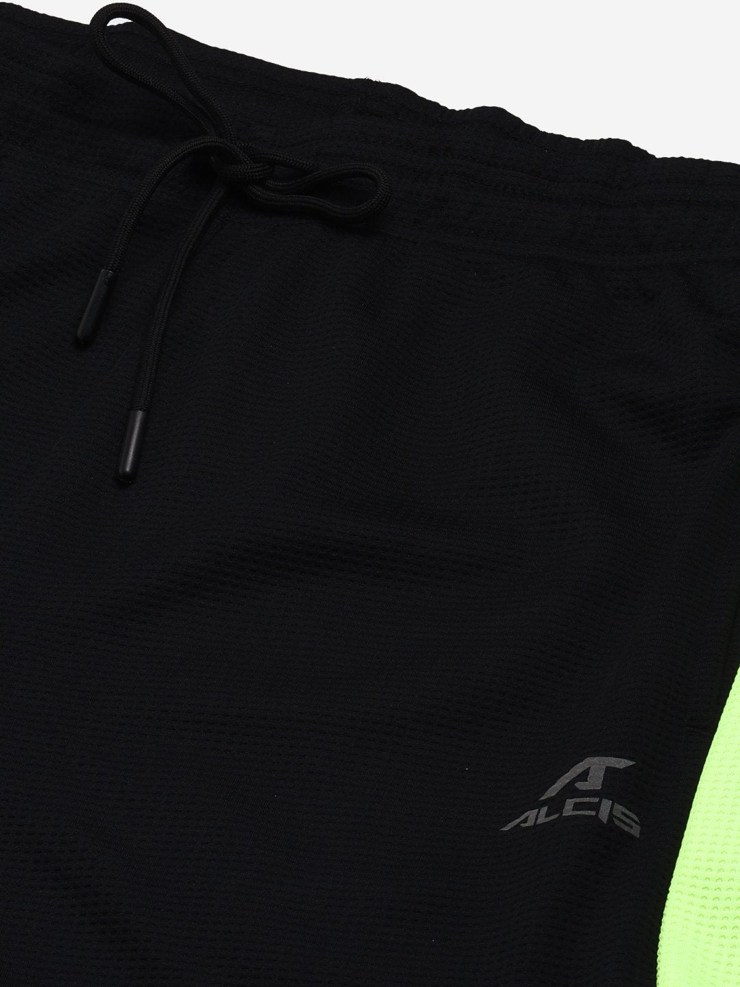 Alcis Men Black Solid Slim Fit Mid-Rise Sports Shorts