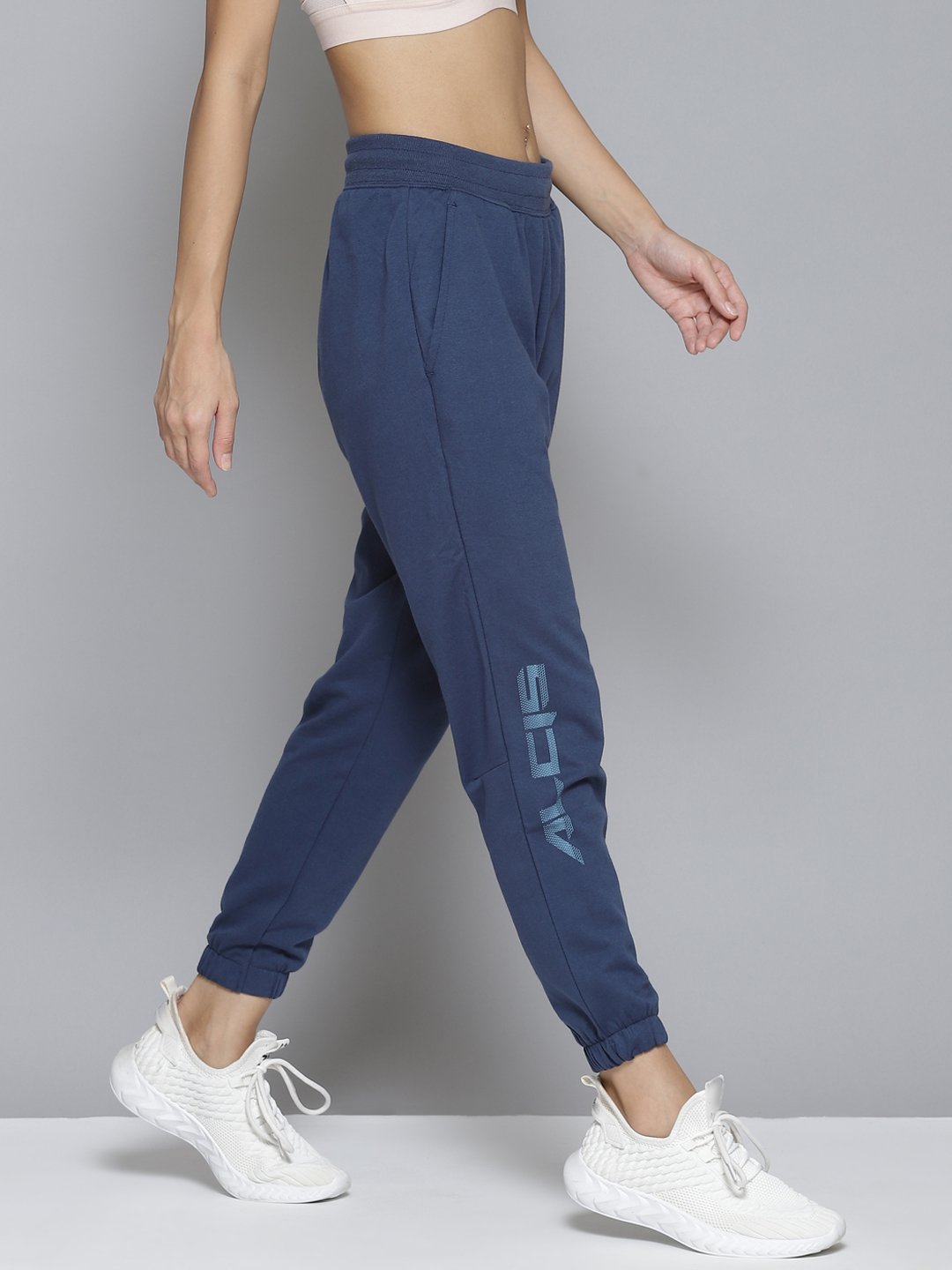 Alcis Women Blue Printed Slim-Fit Joggers