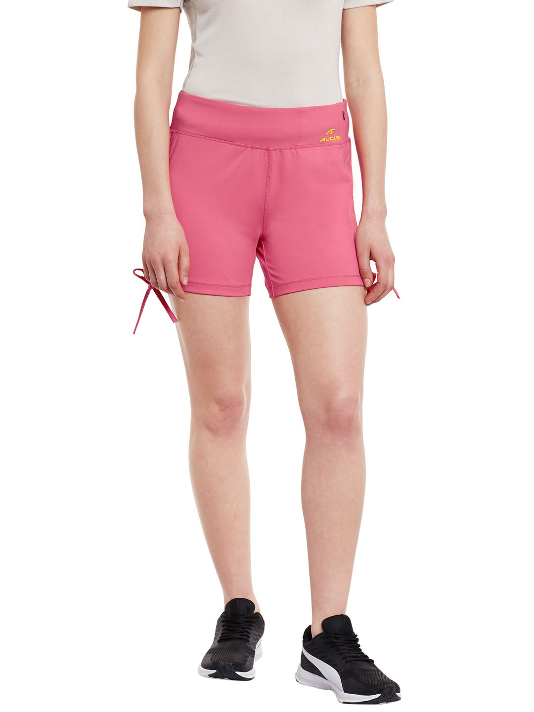 Women Solid Pink Shorts AKYGWSO01110149-S