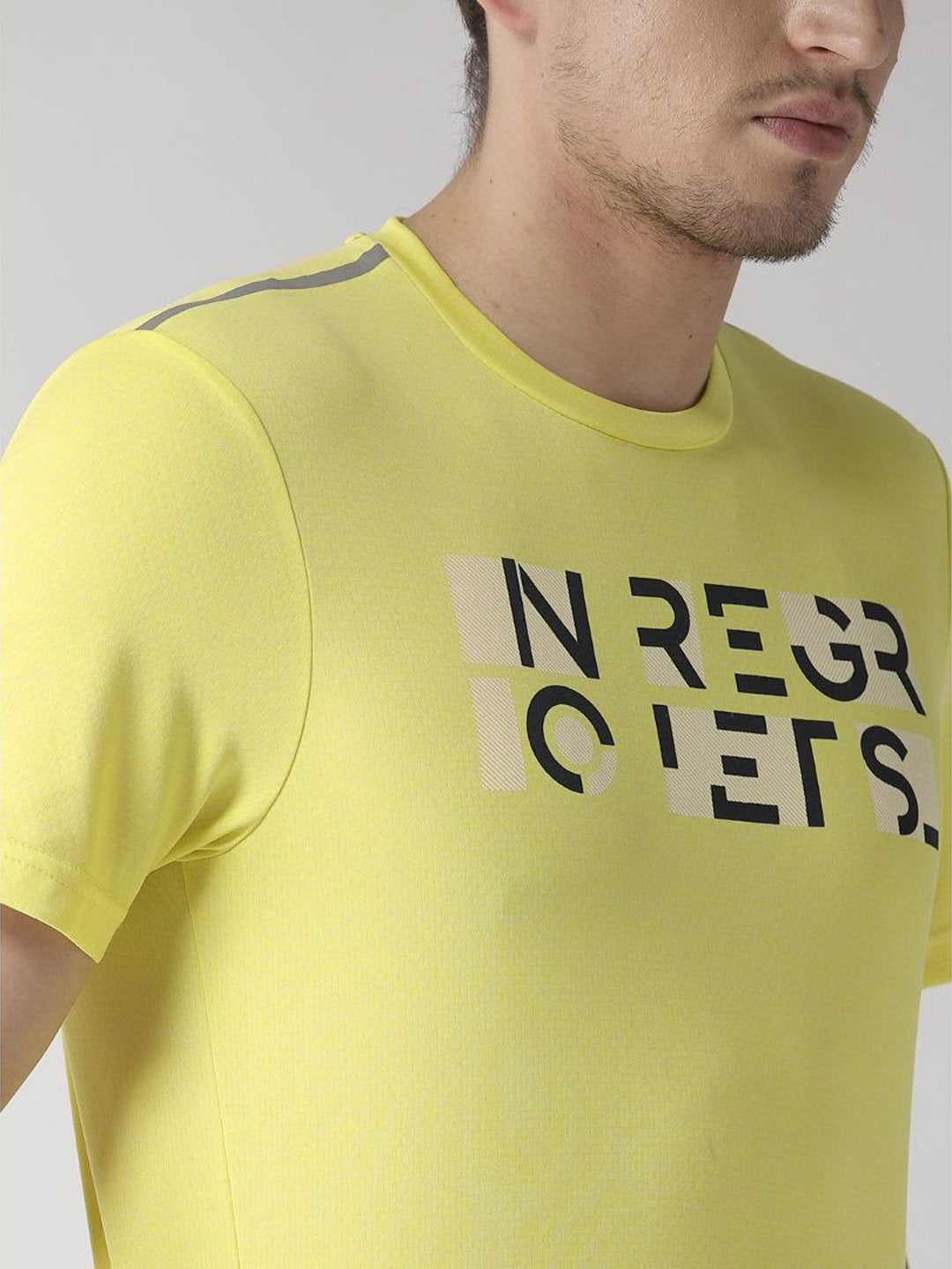 Alcis Men Yellow Printed Round Neck T-shirt