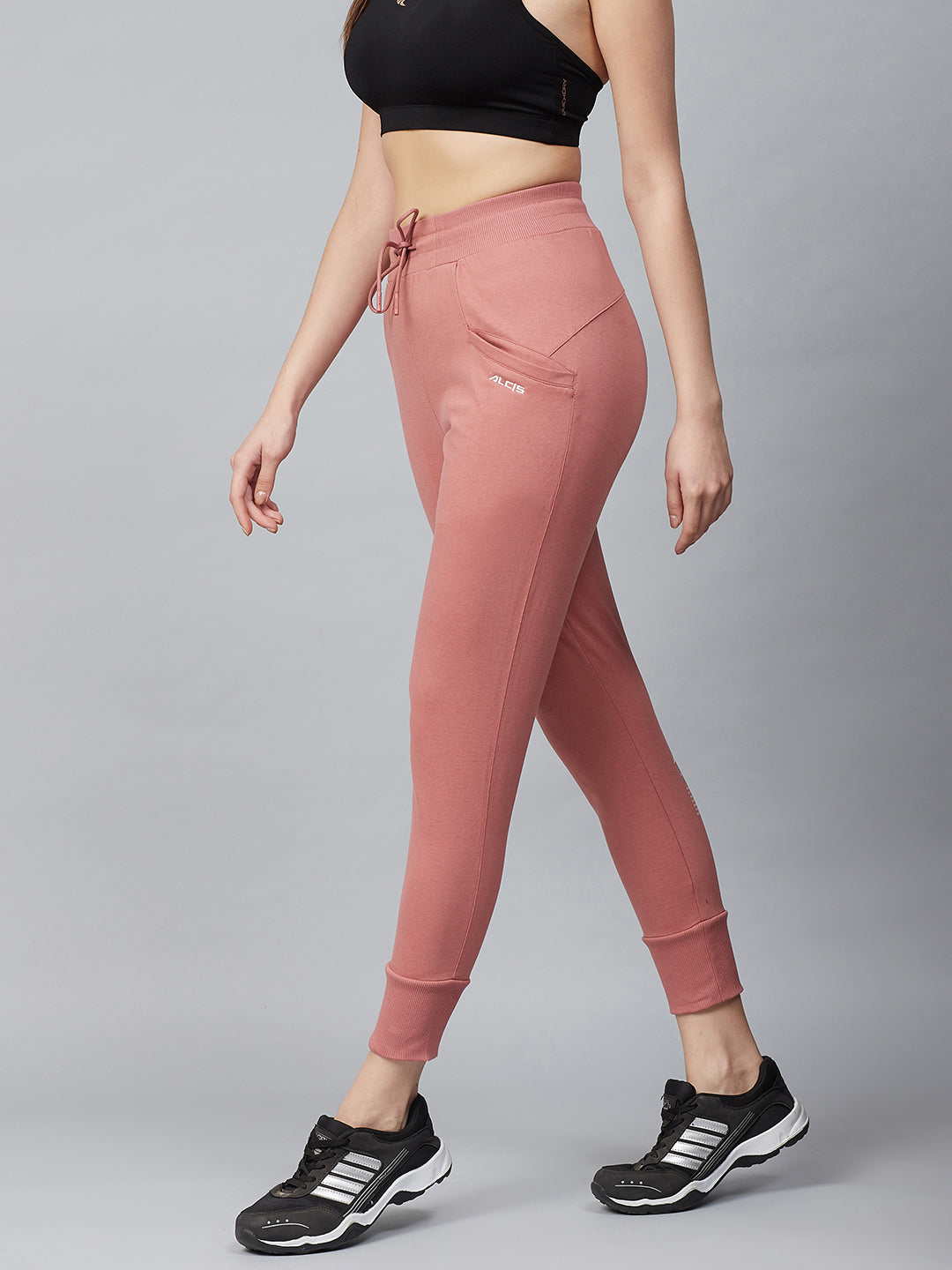 Alcis Women Peach-Coloured Slim Fit Solid Cropped Joggers