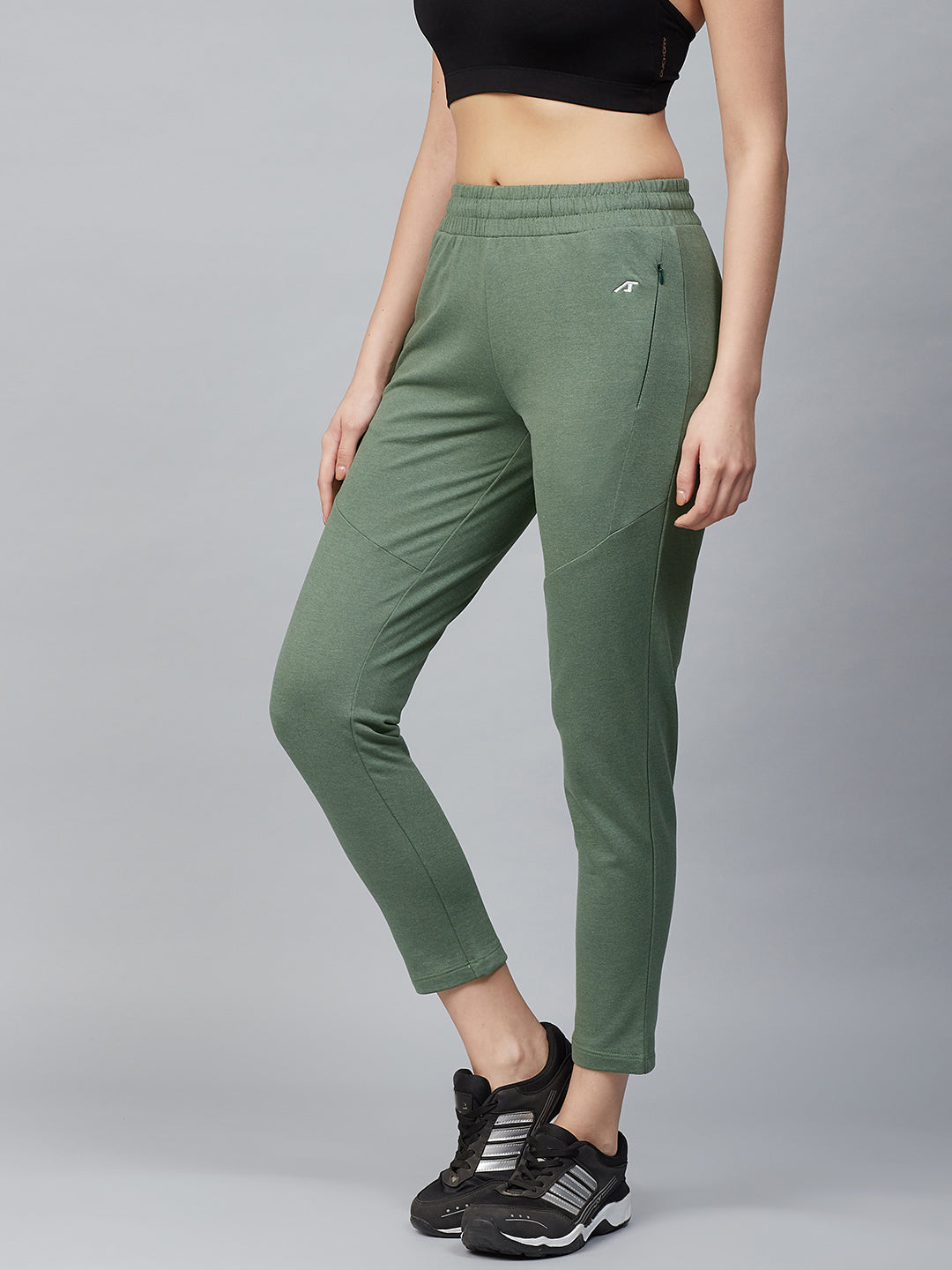 Alcis Women Olive Green Slim Fit Solid Cropped Track Pants