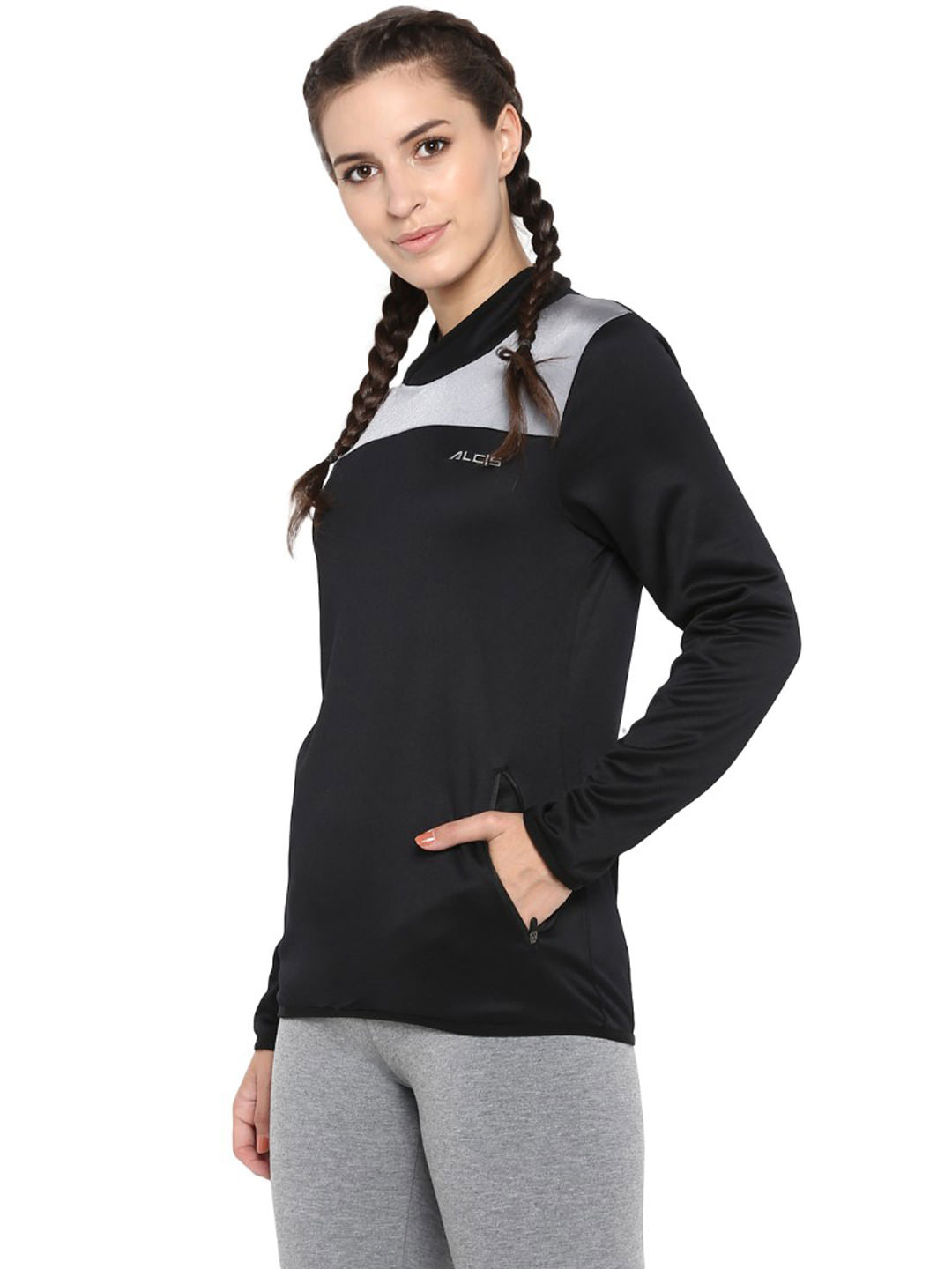 Alcis Women Black  Silver-Toned Colourblocked Sweatshirt