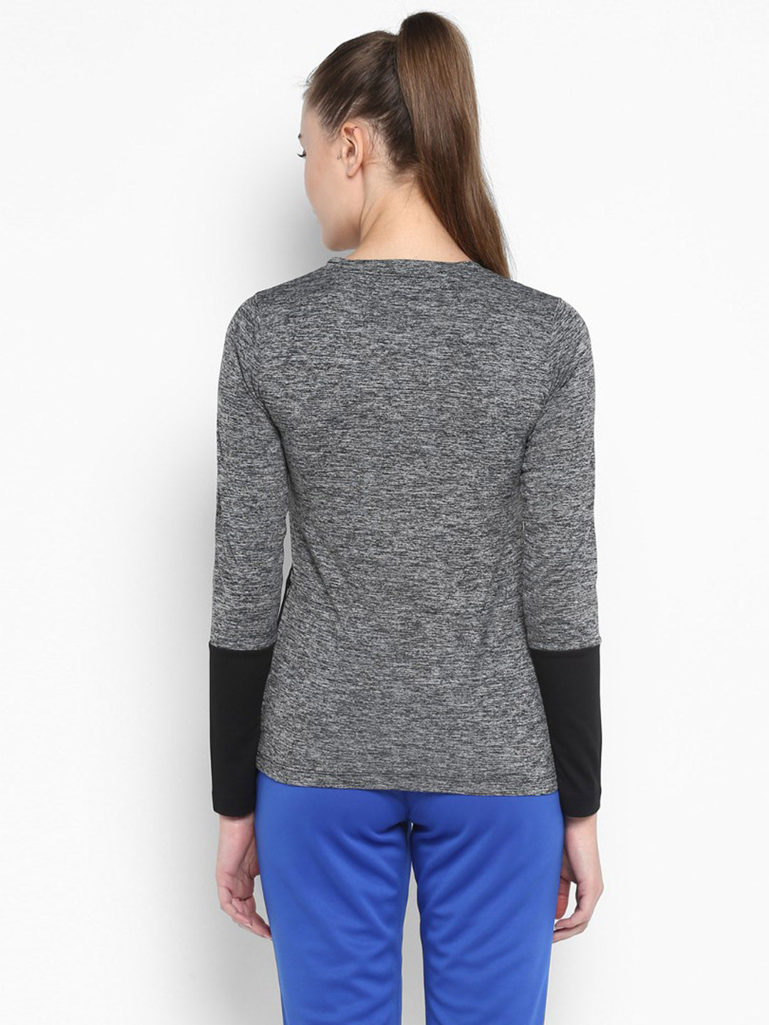 Alcis Women Grey  Black Solid V-Neck T-shirt