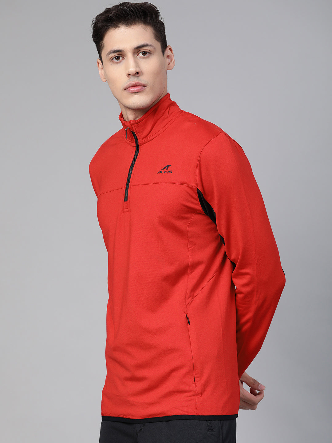 Alcis Men Red Solid Training Sweatshirt