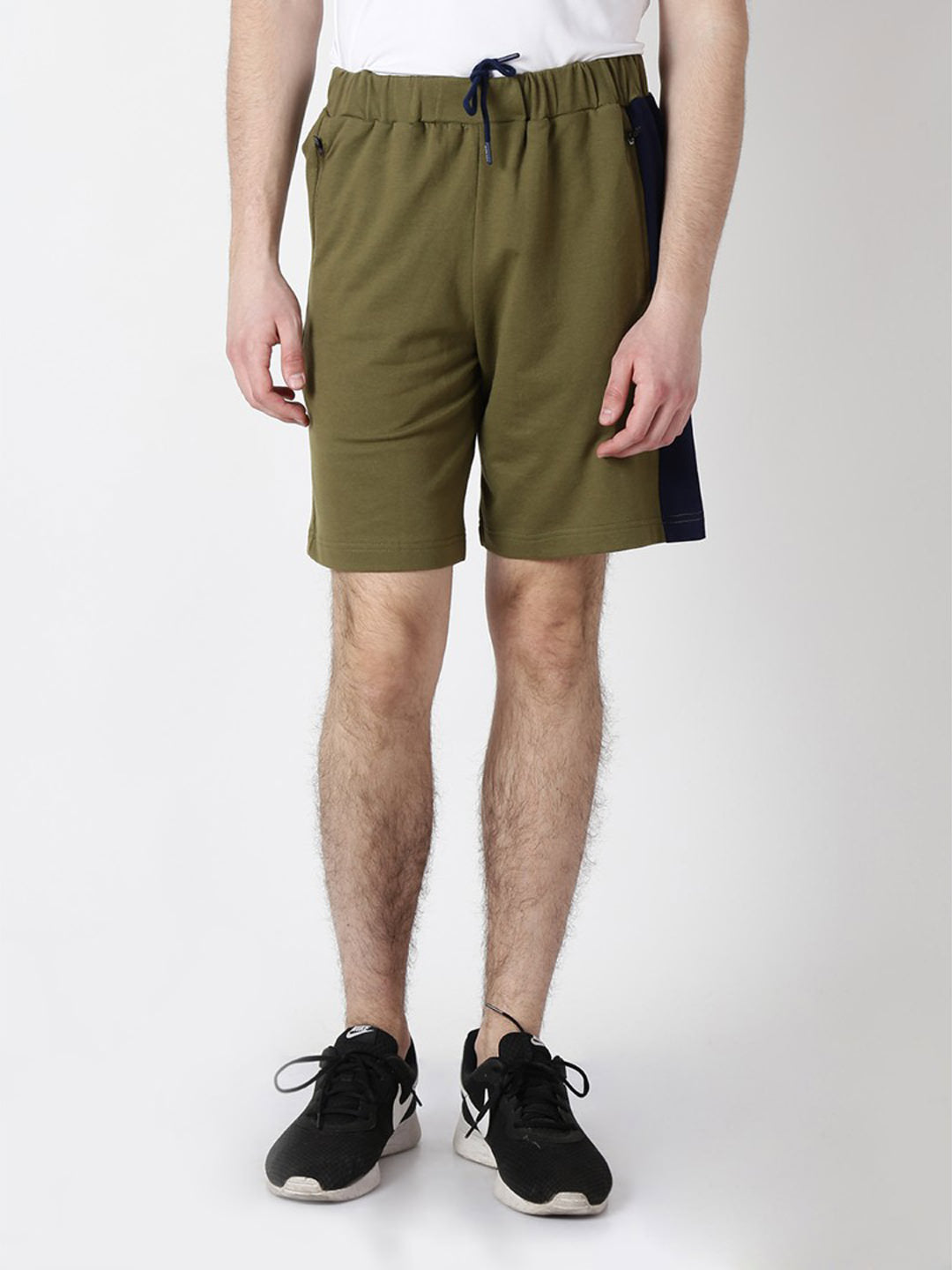 Alcis Men Olive Green Solid Slim Fit Sports Shorts