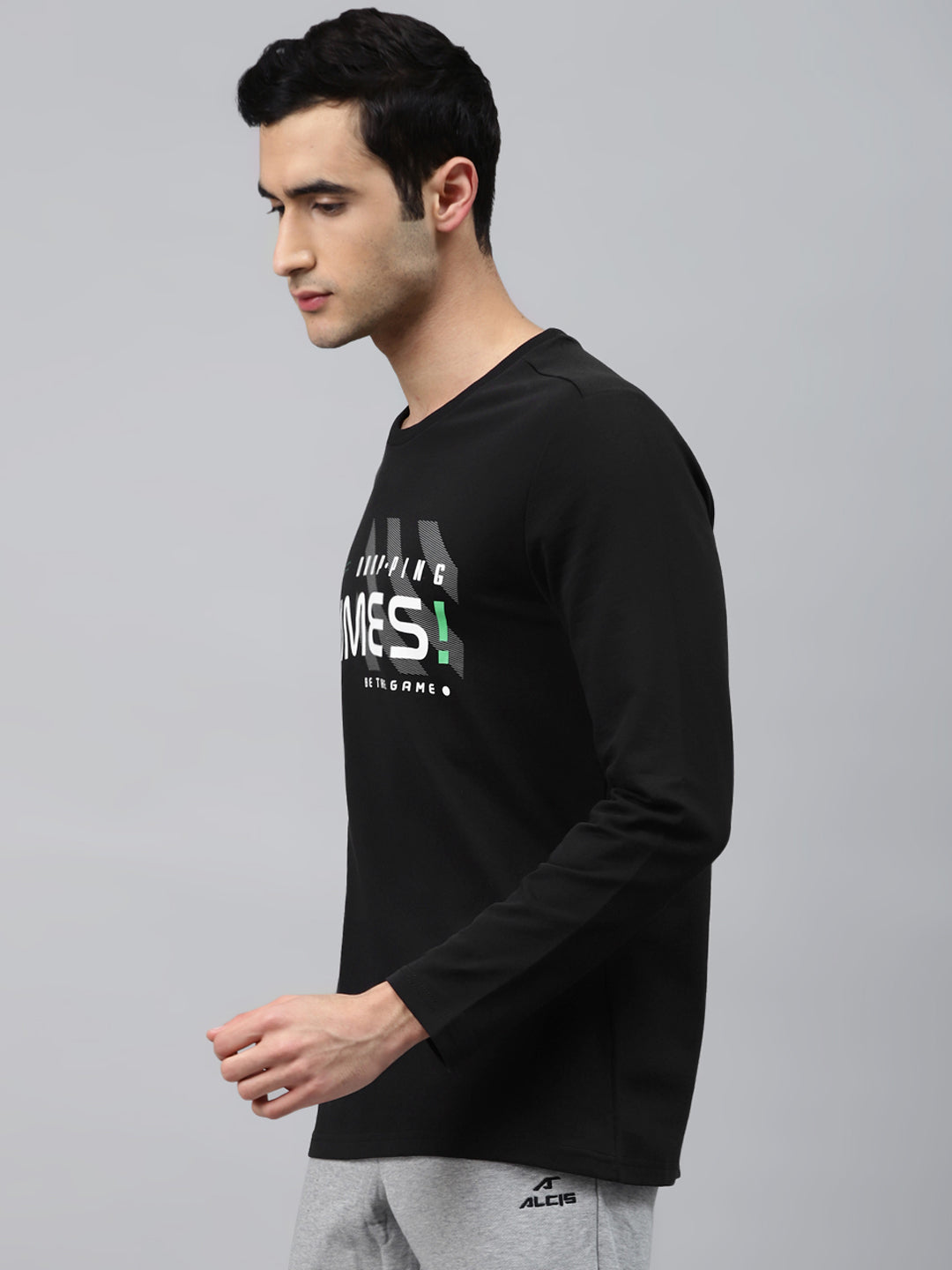 Alcis Men Black & White Printed Outdoor Sweatshirt