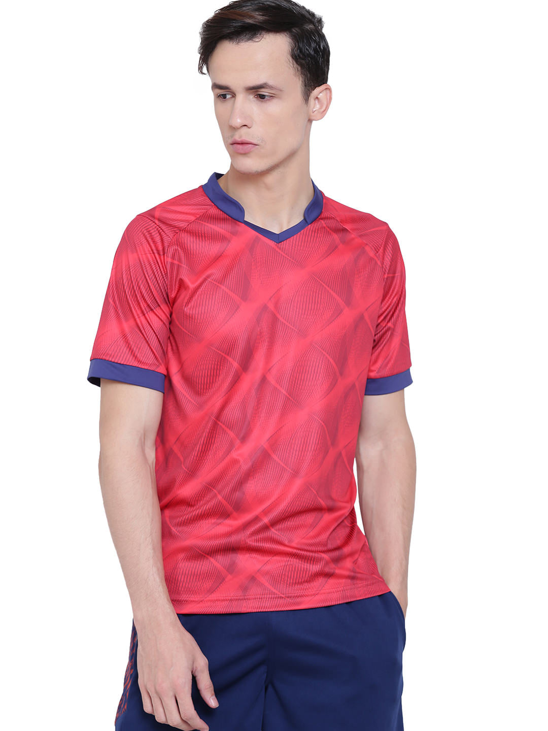 Alcis Men's solid Red Tshirt