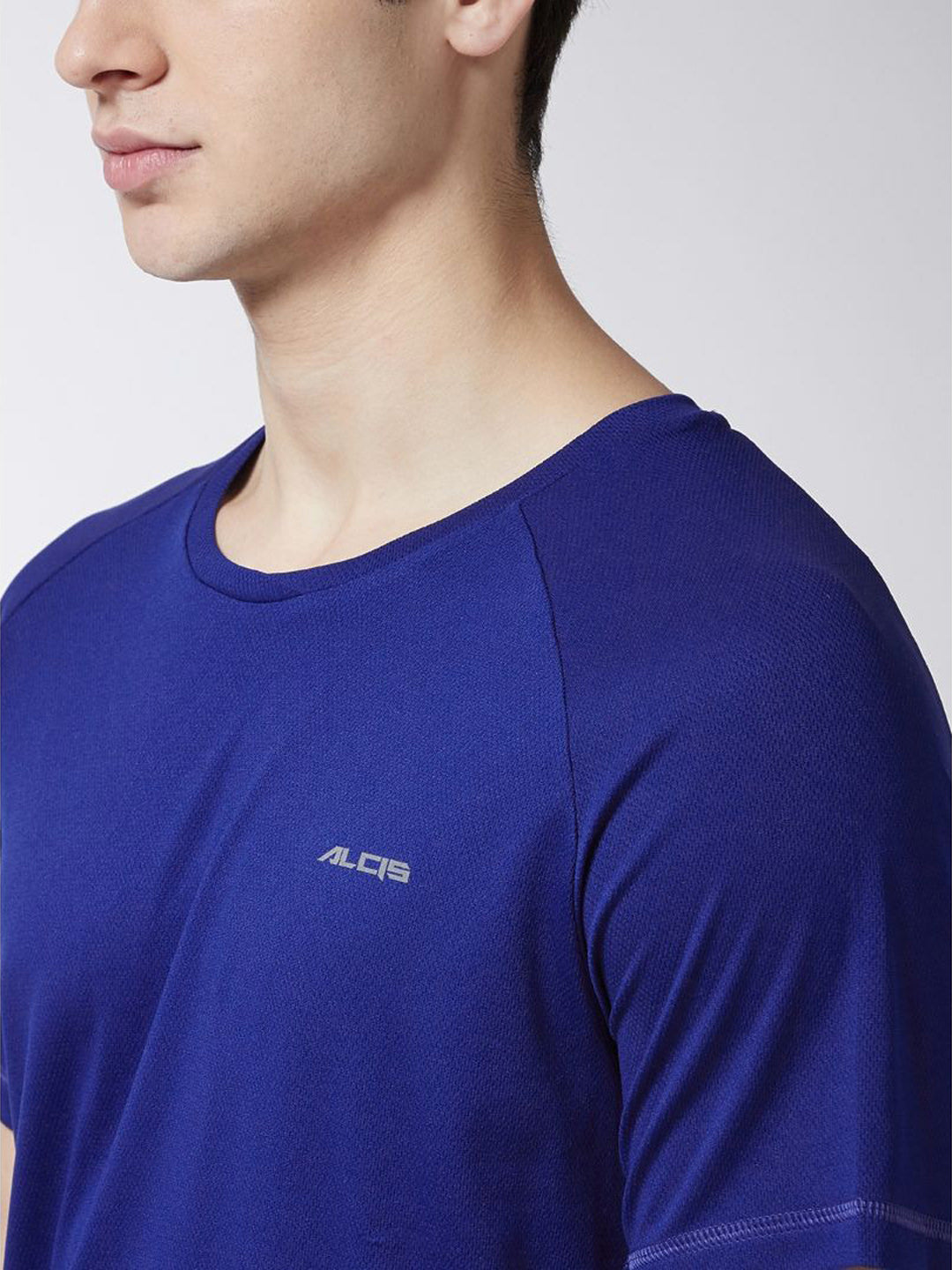 Alcis Men Blue Solid Round Neck Running T-shirt
