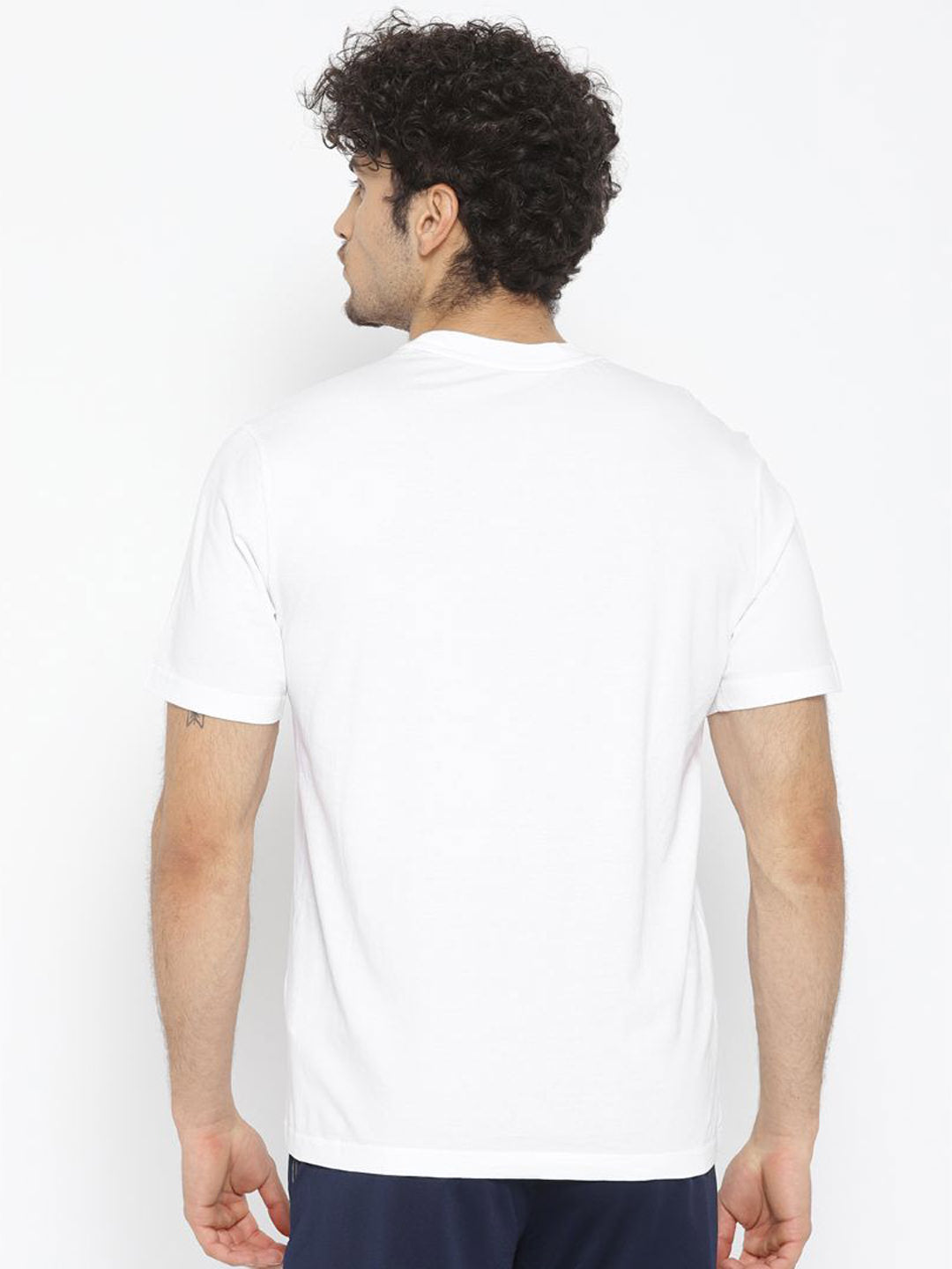 Alcis Men White Printed Round Neck Training T-shirt