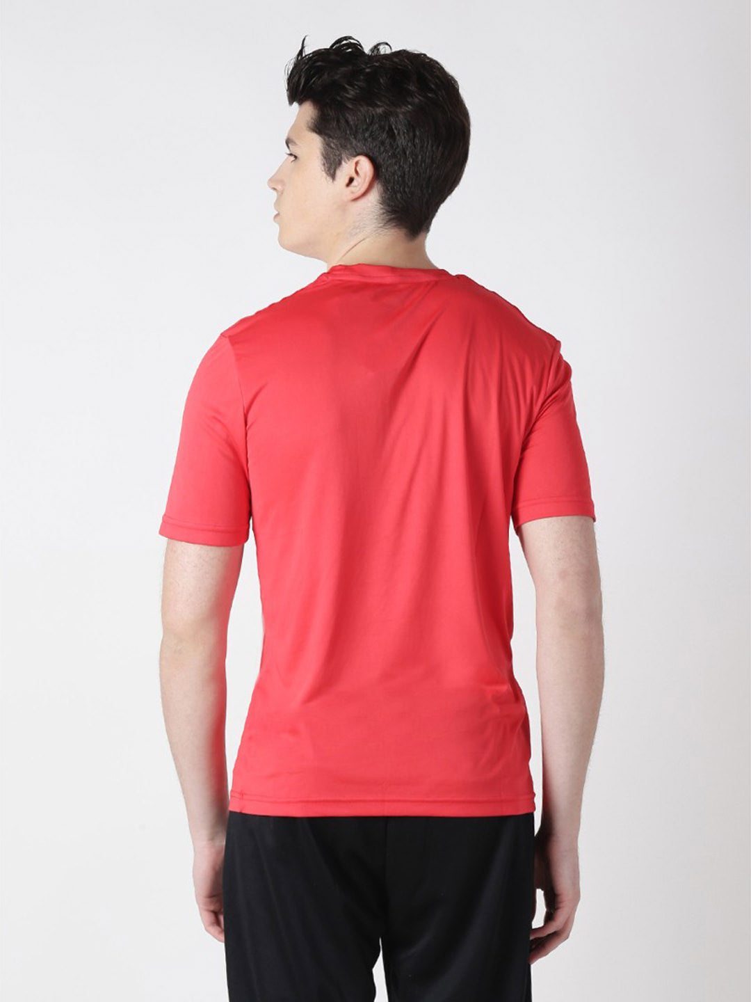 Alcis Men Red Solid Round Neck T-shirt
